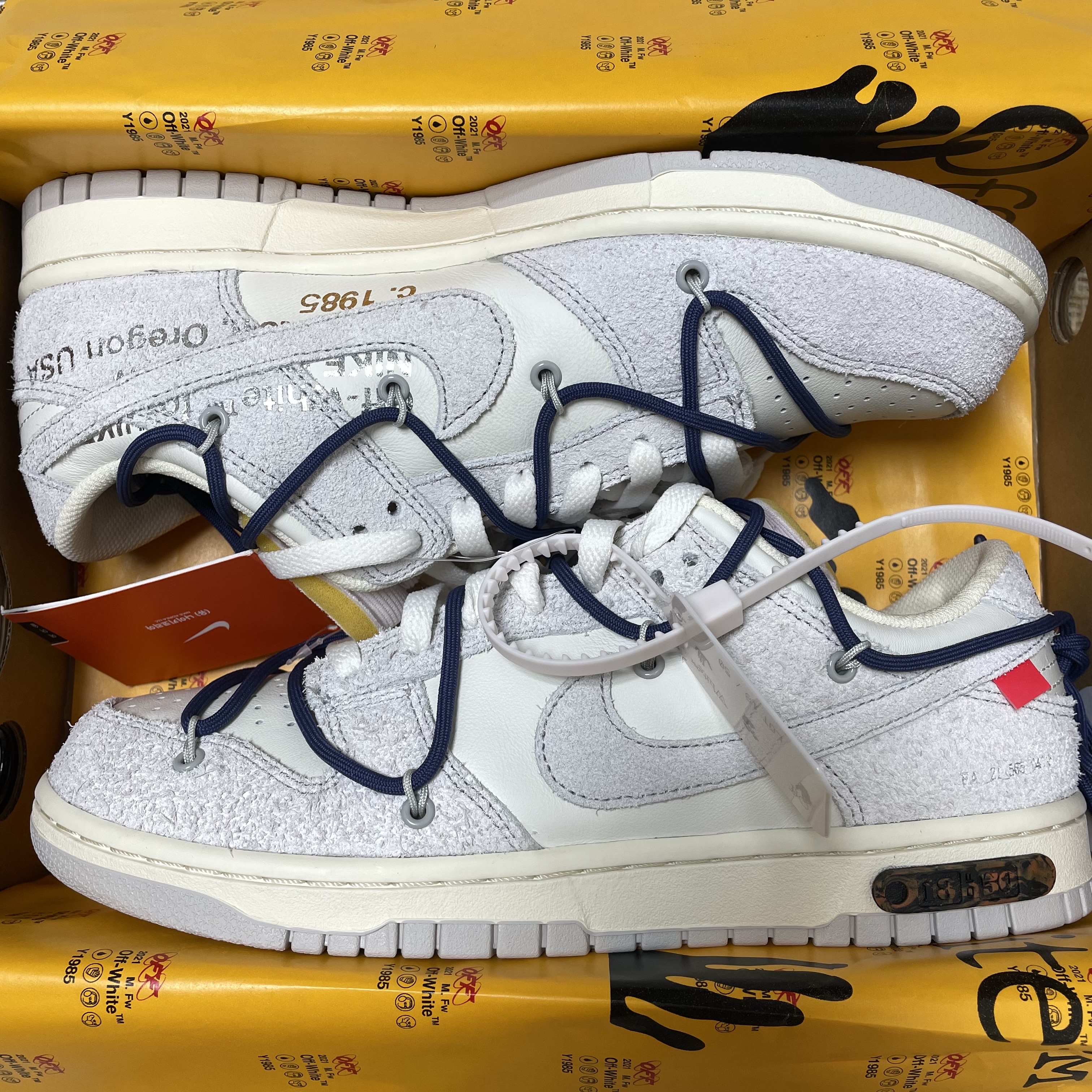 Nike x Off-White Dunk Low The 50 - Lot 20 착용 스타일