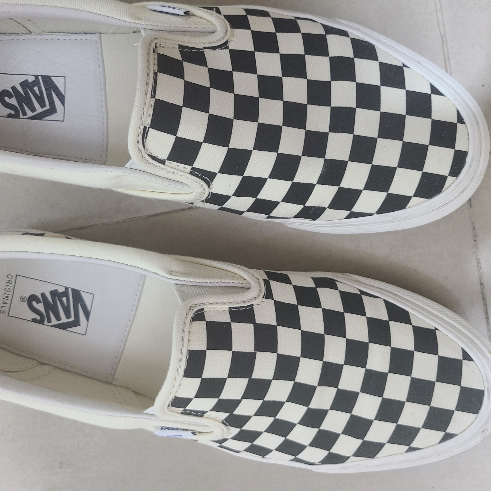 Vans Vault OG Classic Slip-On Checkerboard 착용 스타일