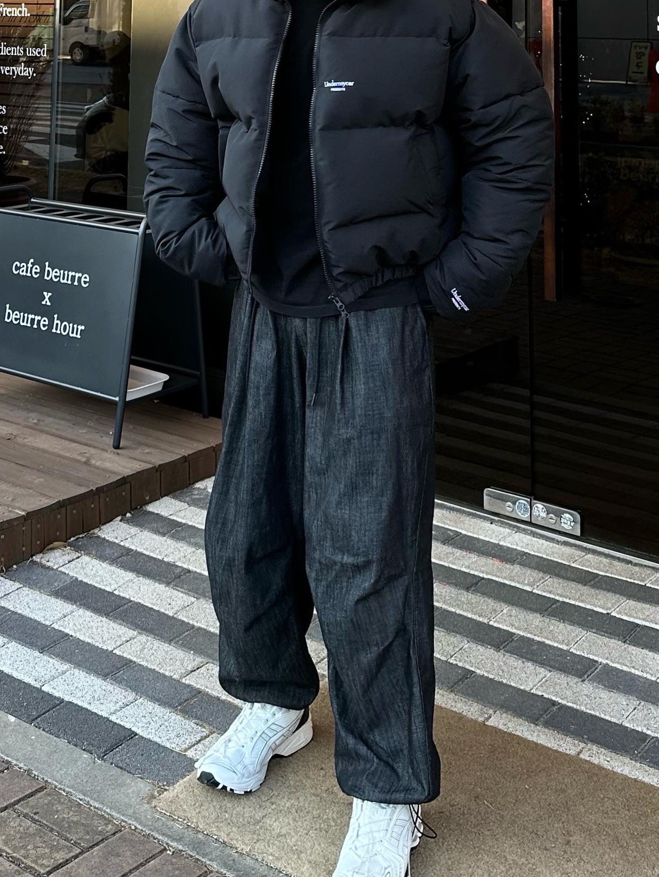 Undermycar Mu.15 Anti Fxxking Logo Play Triple Logo Crop Padding Jacket Black, Asics x Unaffected Gel-Kayano 14 Galaxy White 착용 스타일 - 2