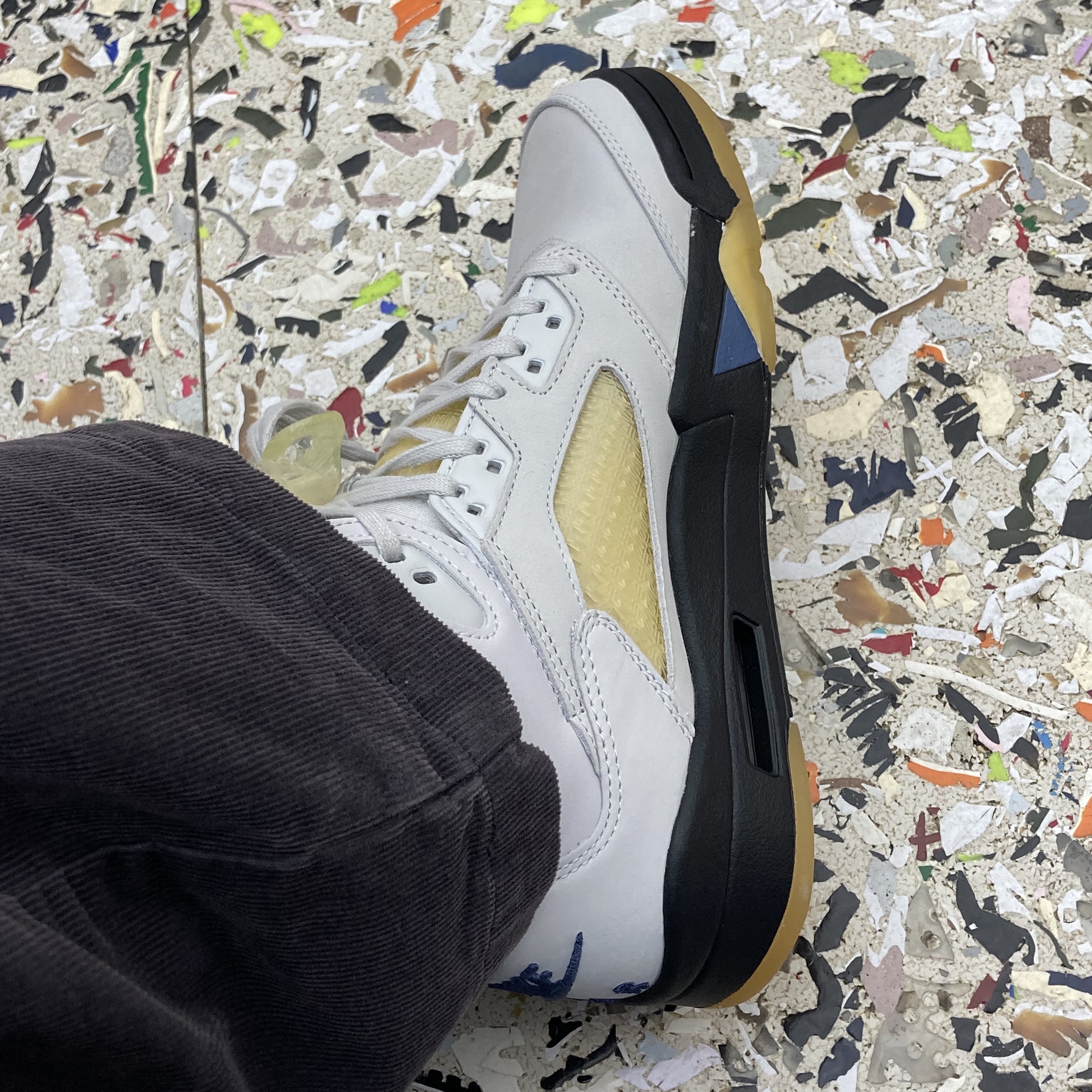 (W) Jordan 5 x A Ma Maniere Retro Dawn 착용 스타일 - 2