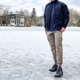 Uniqlo +J Hybrid Down OverSized MA-1 Blouson Black 착용 스타일