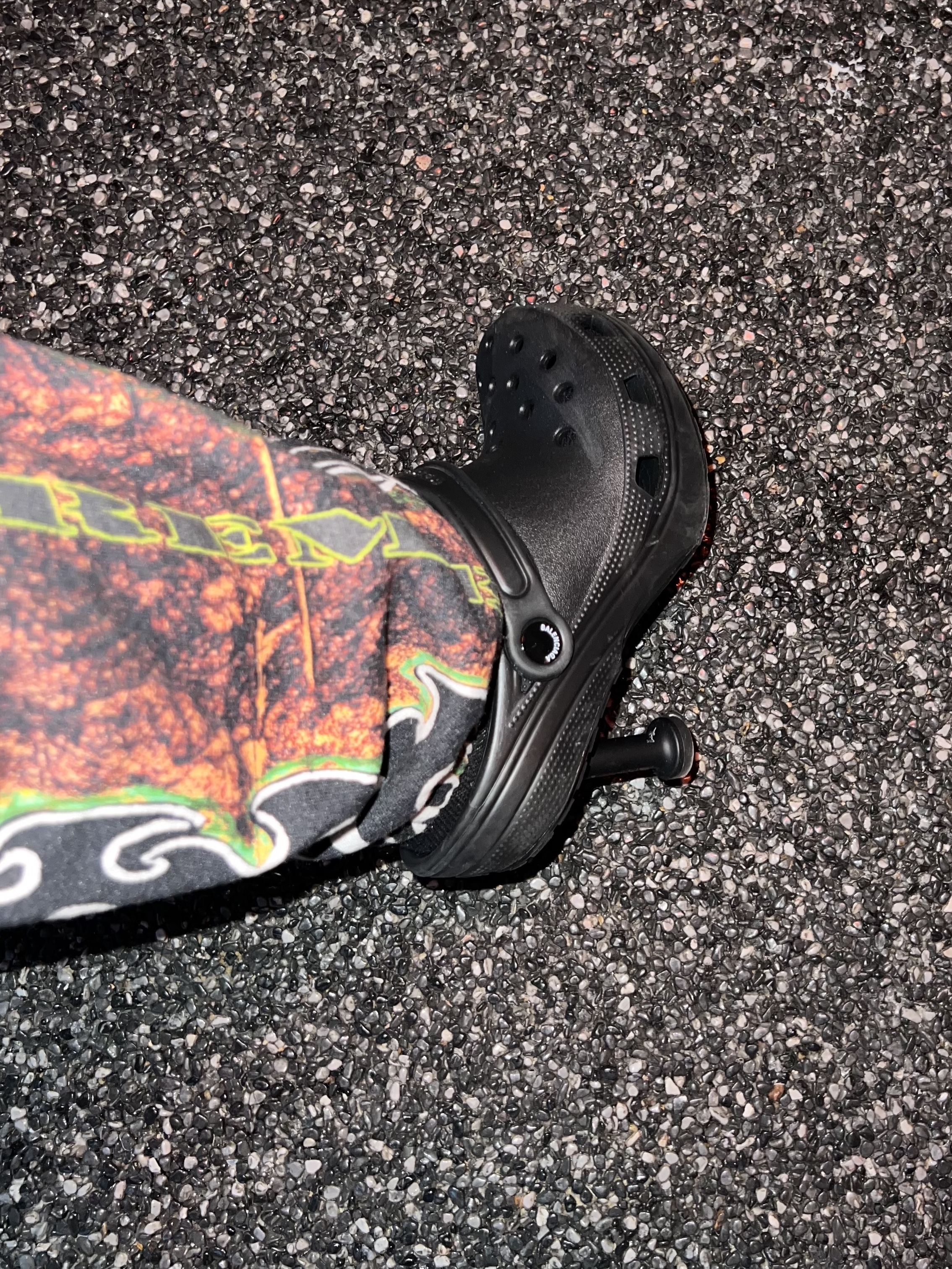 Supreme East Broadway Sweatpants Night - 22SS, Balenciaga Le Cagole Mini Multipouch Metallized Silver 착용 스타일 - 4