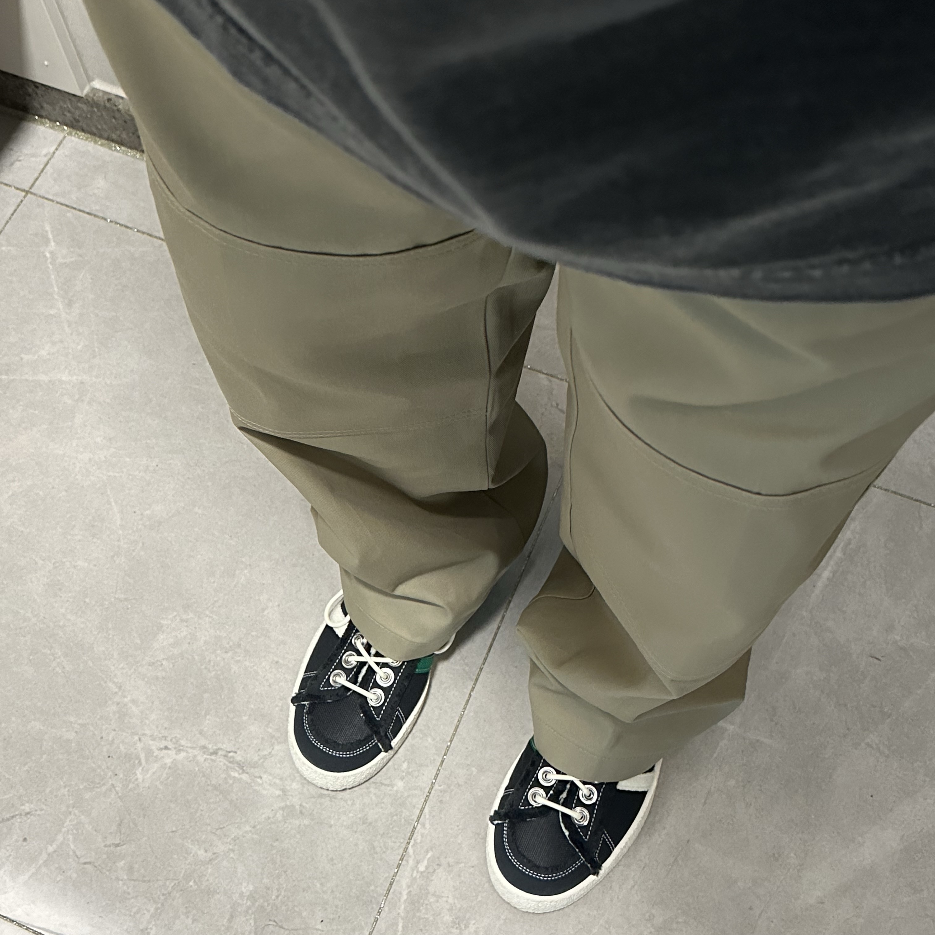 Adidas x Song for the Mute Campus 80s Core Black Cream White 착용 스타일