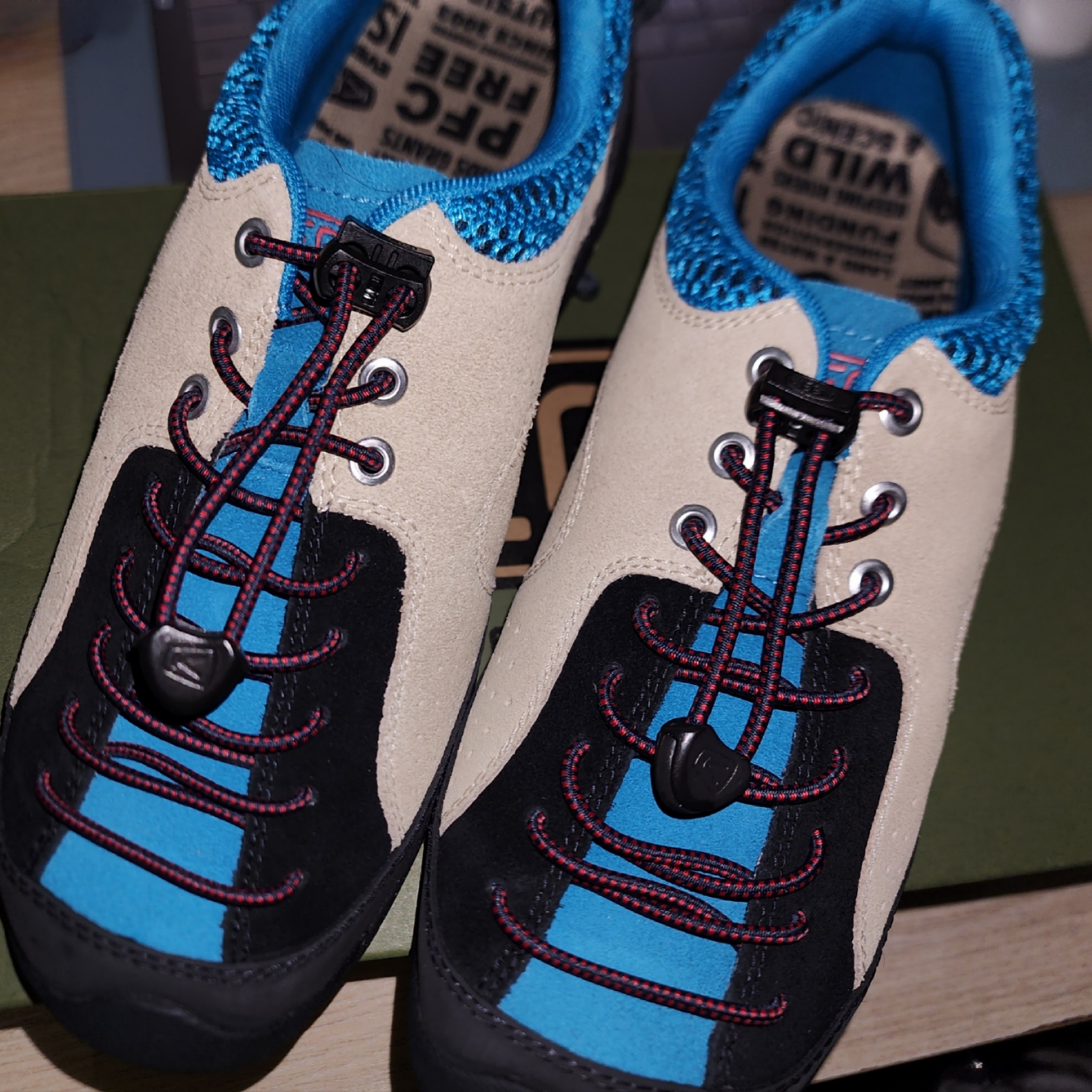 Keen Jasper Rocks SP Sneakers Beige 착용 스타일