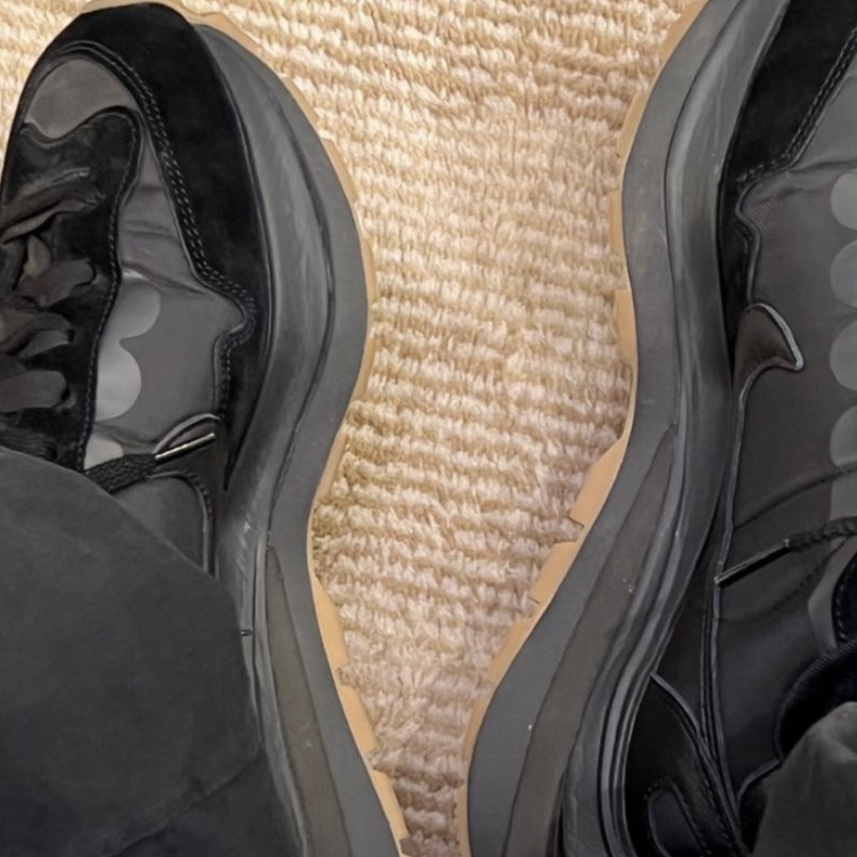 Nike x Sacai VaporWaffle Black and Gum 착용 스타일