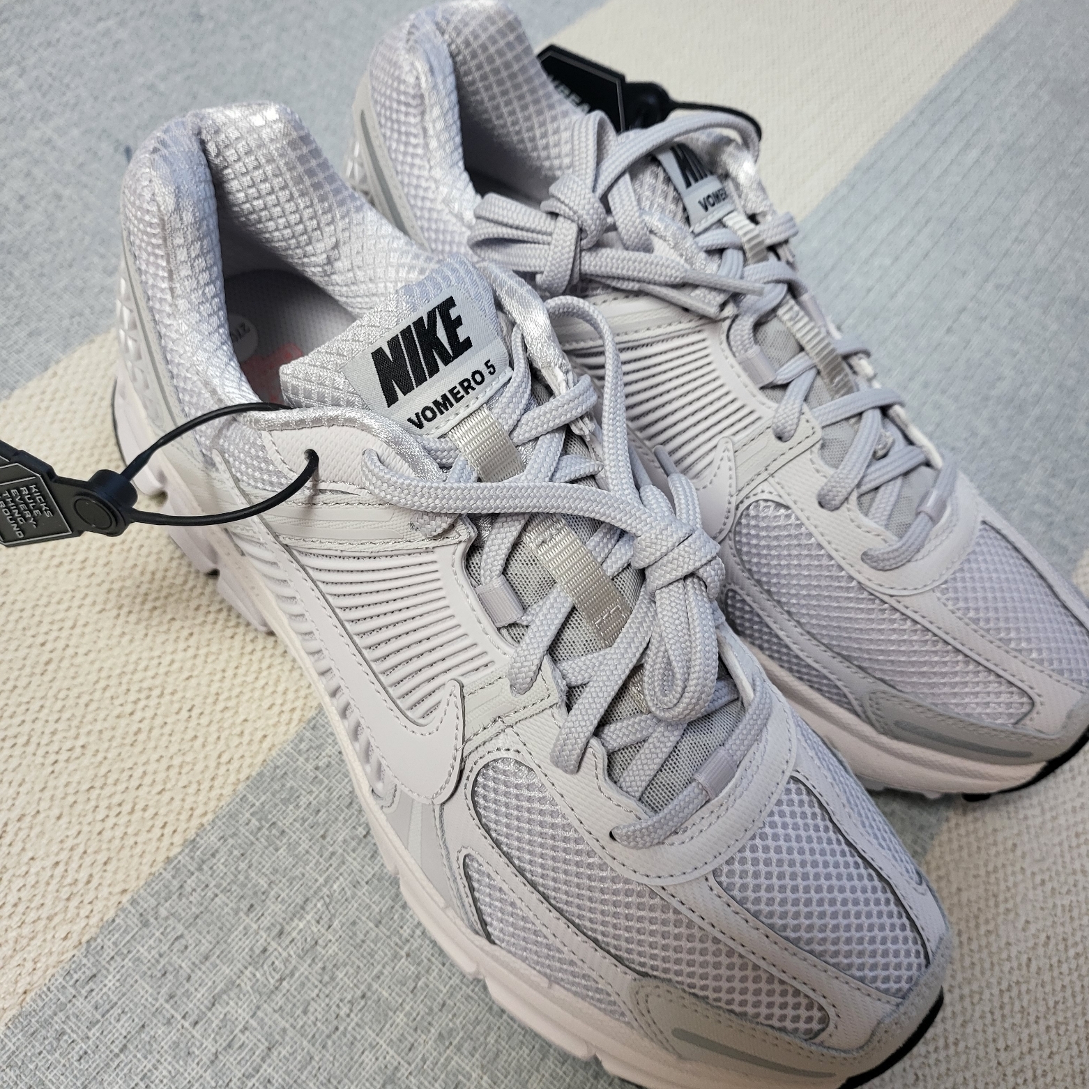 Nike Zoom Vomero 5 SP Vast Grey 2023 착용 스타일