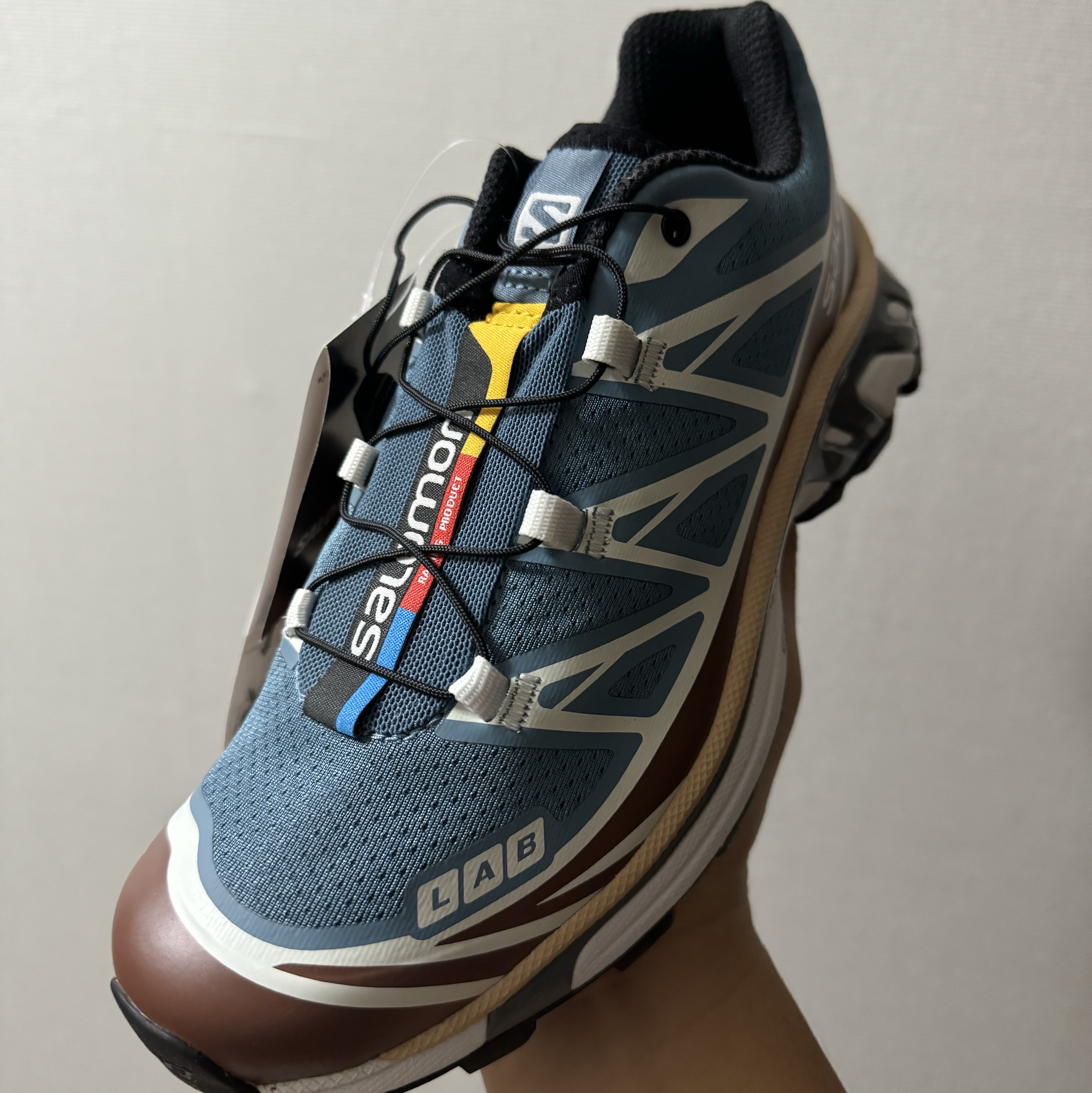 Salomon XT-6 Aegean Blue Tortoise Shell 착용 스타일