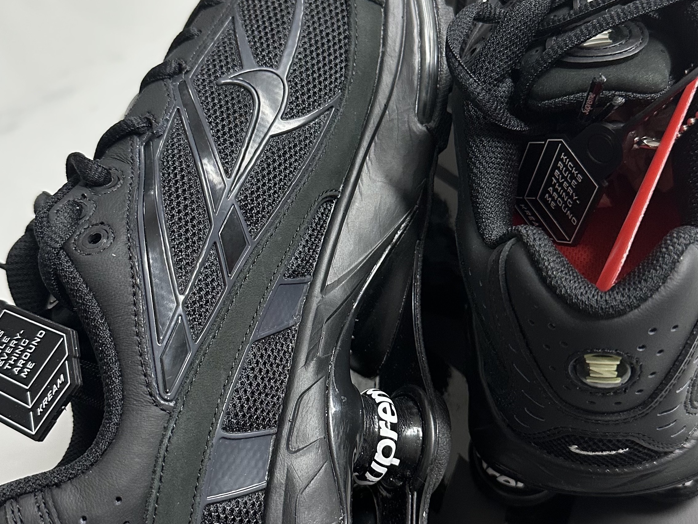 Nike x Supreme Shox Ride 2 SP Black 착용 스타일 - 2