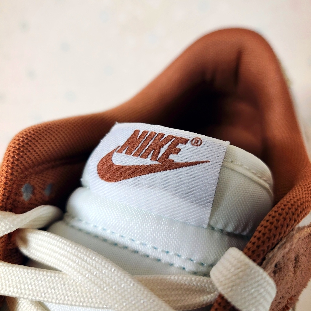 Nike Dunk Low Pro Premium Medium Curry 착용 스타일 - 3