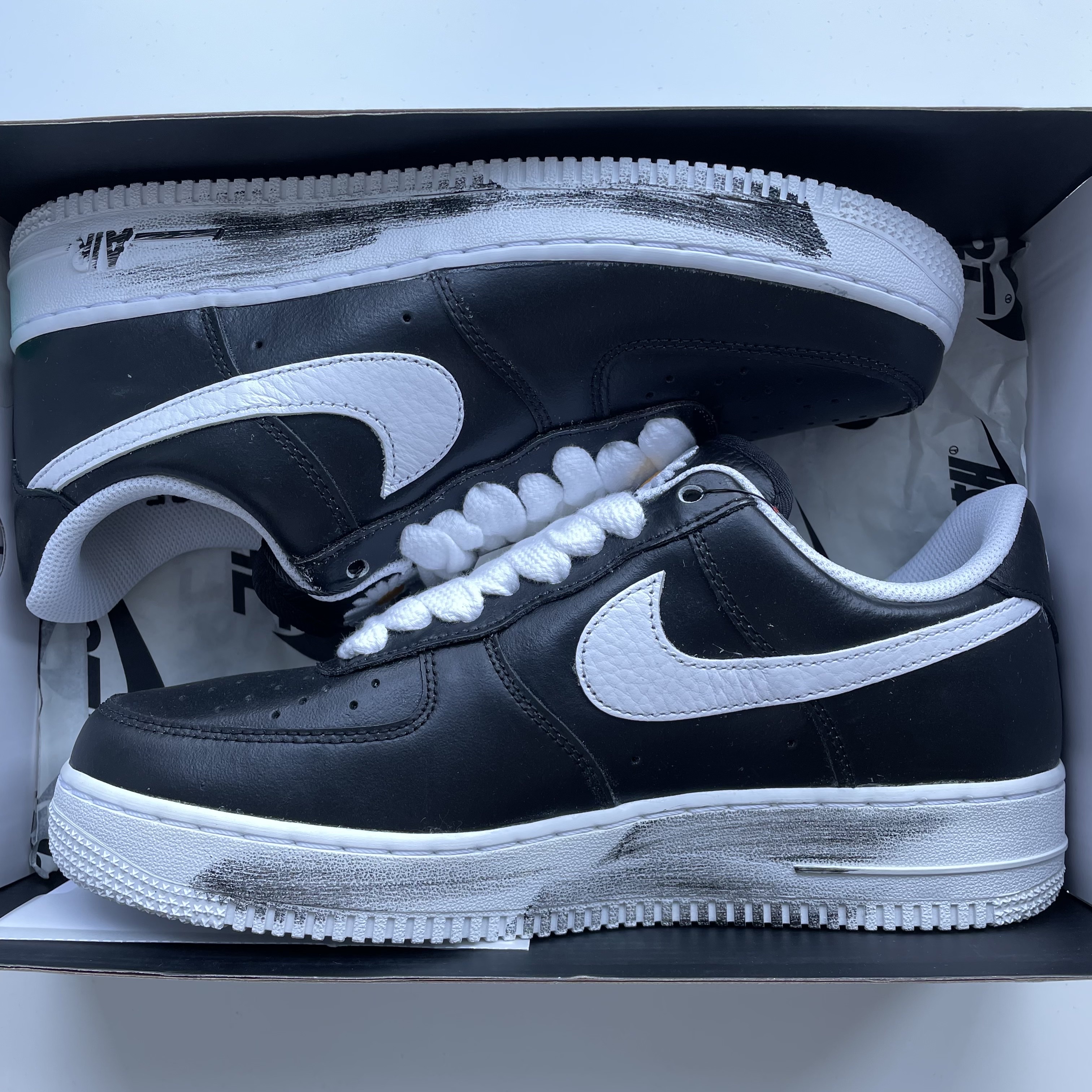 Nike x Peaceminusone Air Force 1 Low Para-Noise 착용 스타일