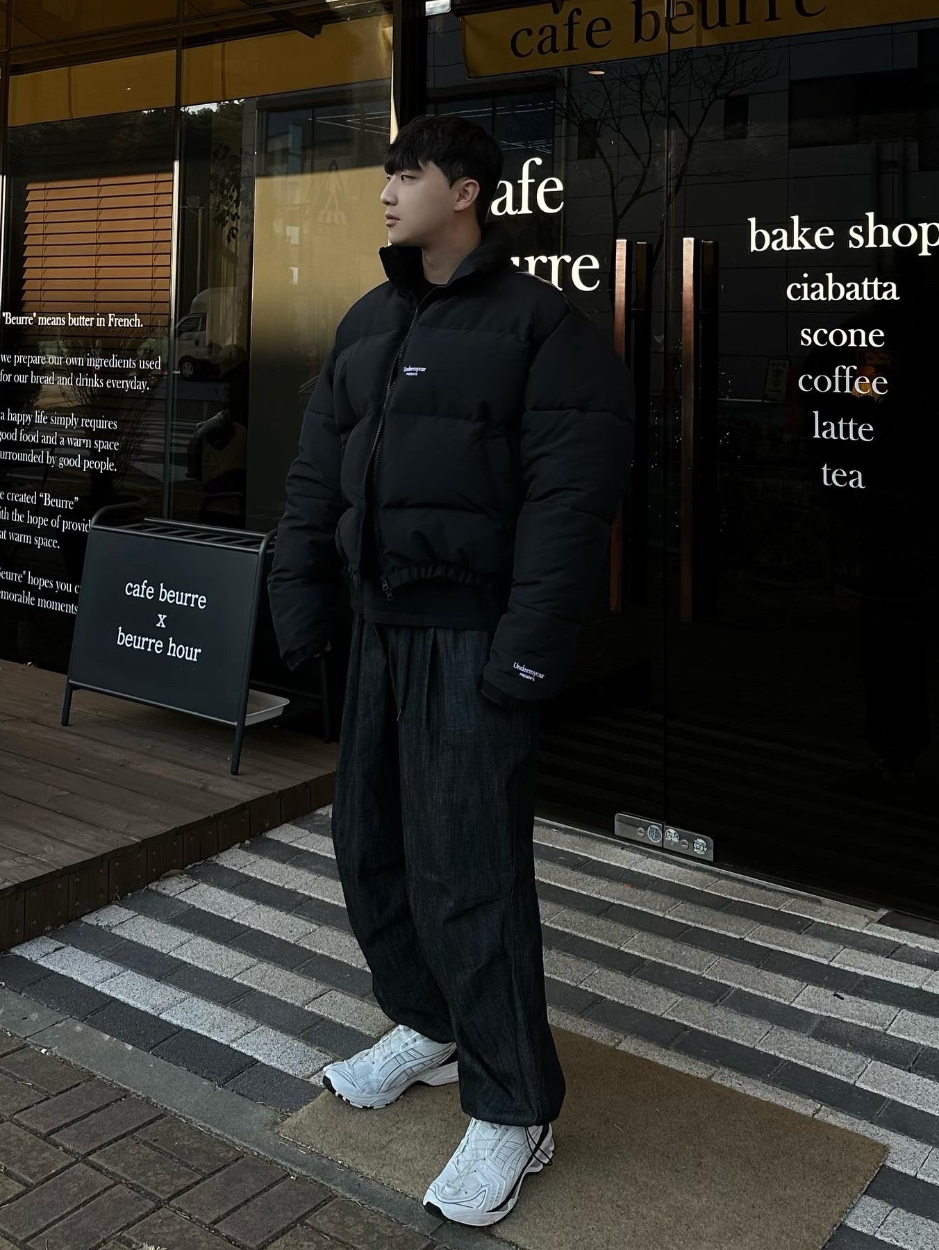 Undermycar Mu.15 Anti Fxxking Logo Play Triple Logo Crop Padding Jacket Black, Asics x Unaffected Gel-Kayano 14 Galaxy White 착용 스타일