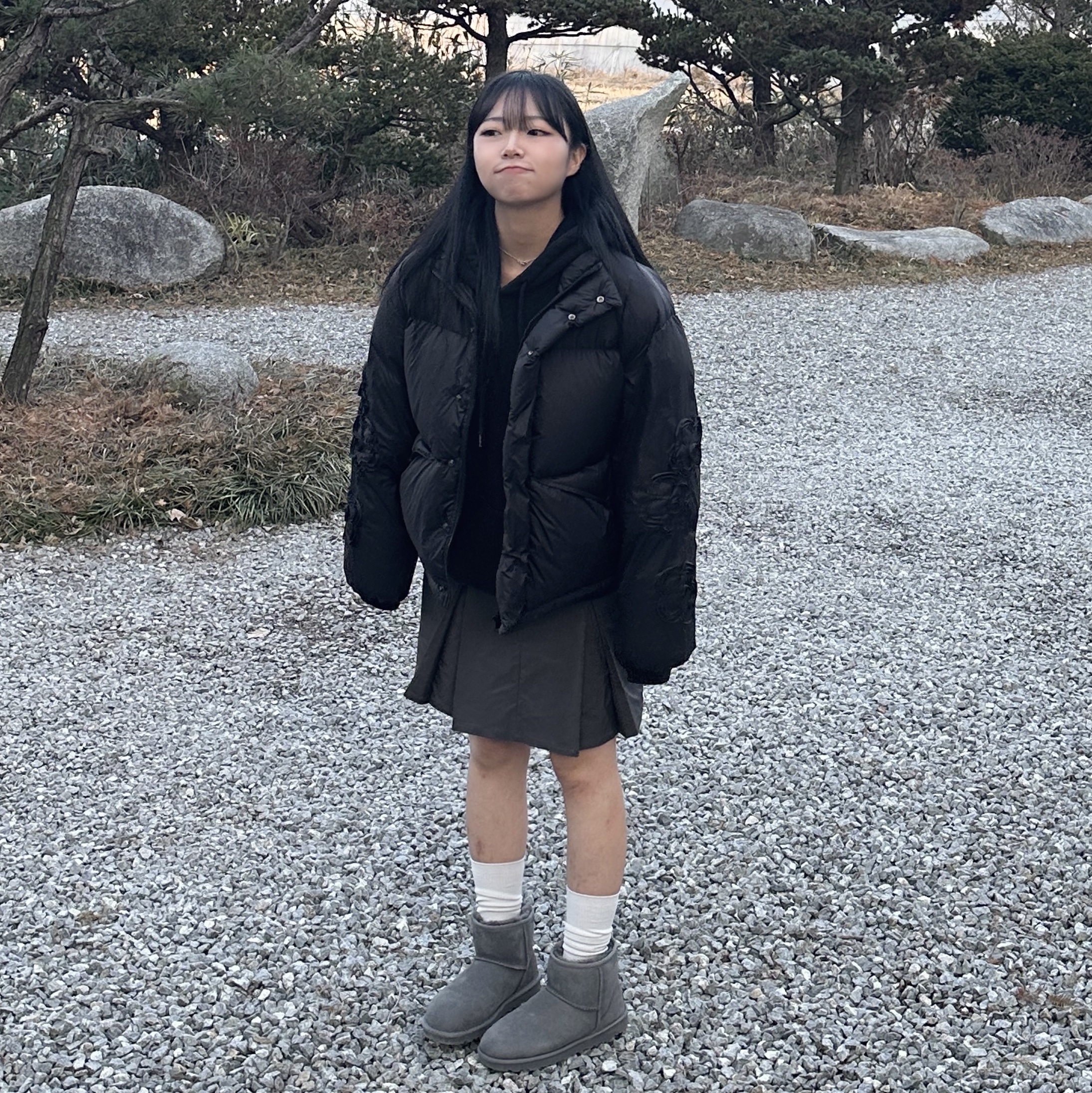 (W) UGG Classic Mini II Boots Grey 착용 스타일 - 1