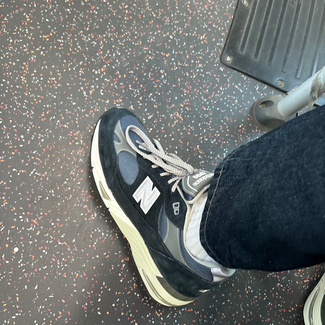 New Balance 991 Made in UK Navy 착용 스타일