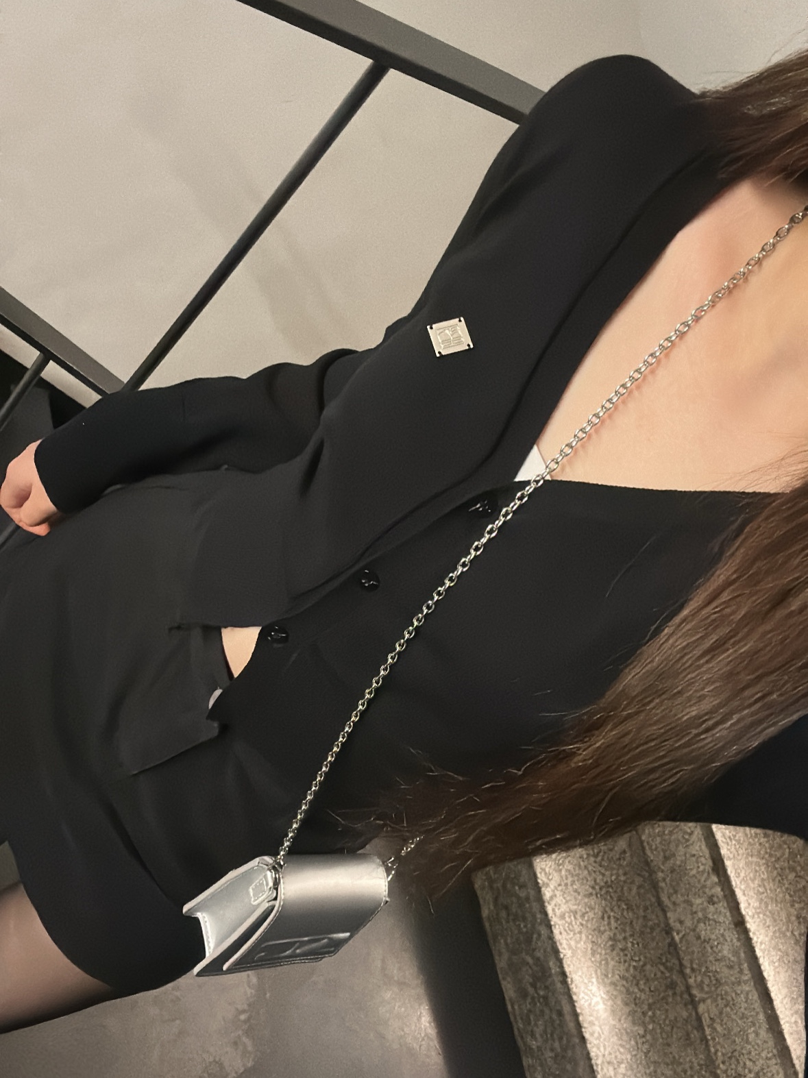 (W) Bohemian Seoul Y Symbol Long Sleeve Cardigan Black 착용 스타일 - 2
