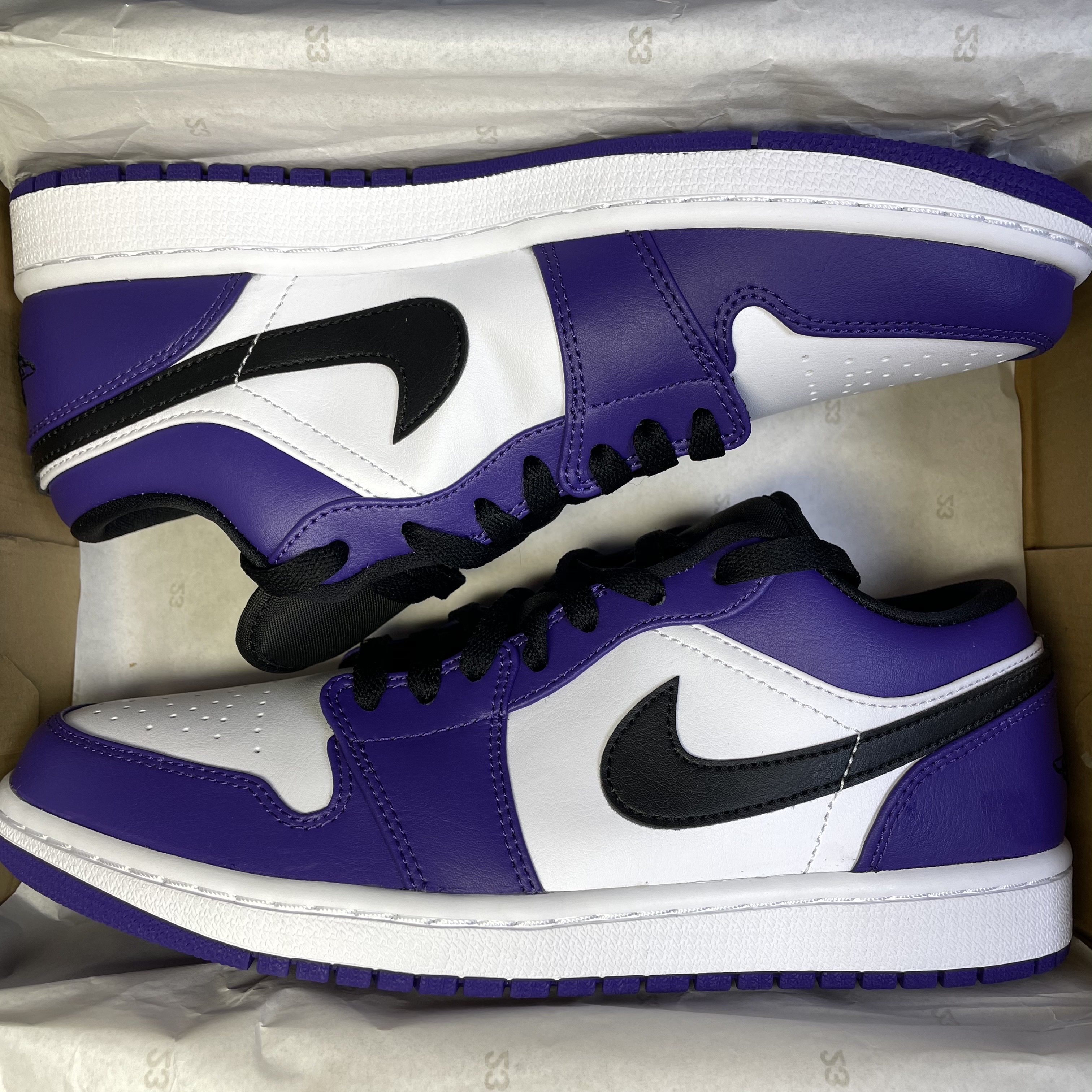 Jordan 1 Low Golf Court Purple 착용 스타일