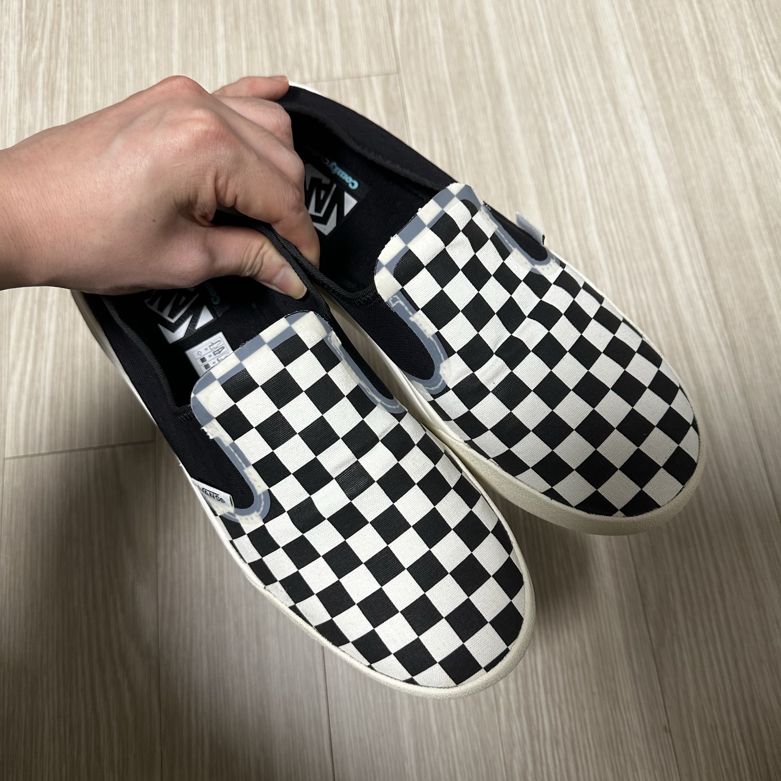 Vans Checkerboard Comfycush One Black 착용 스타일