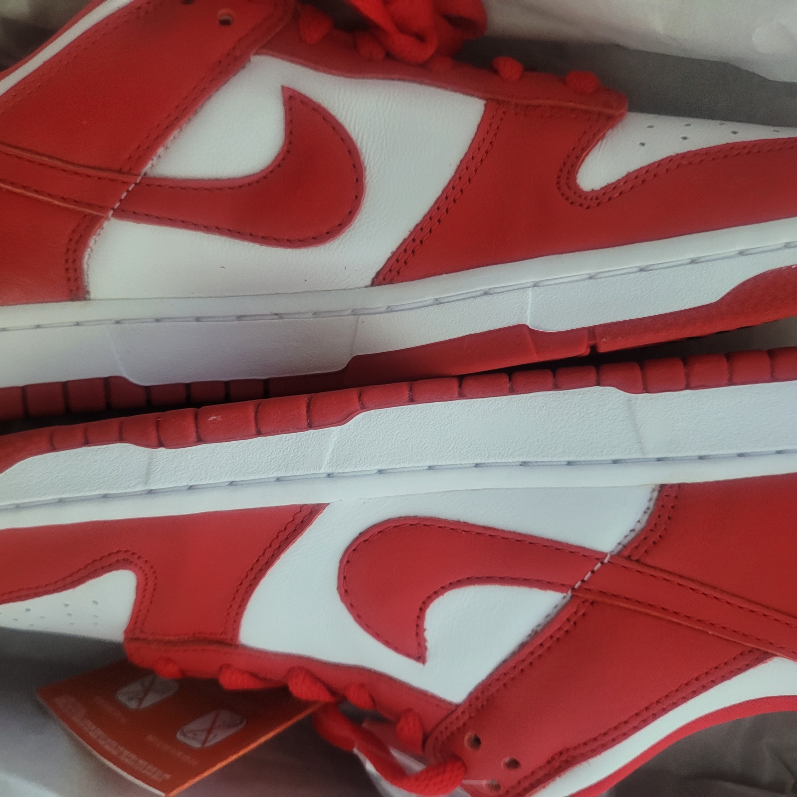 Nike Dunk Low SP White and University Red 2023 착용 스타일
