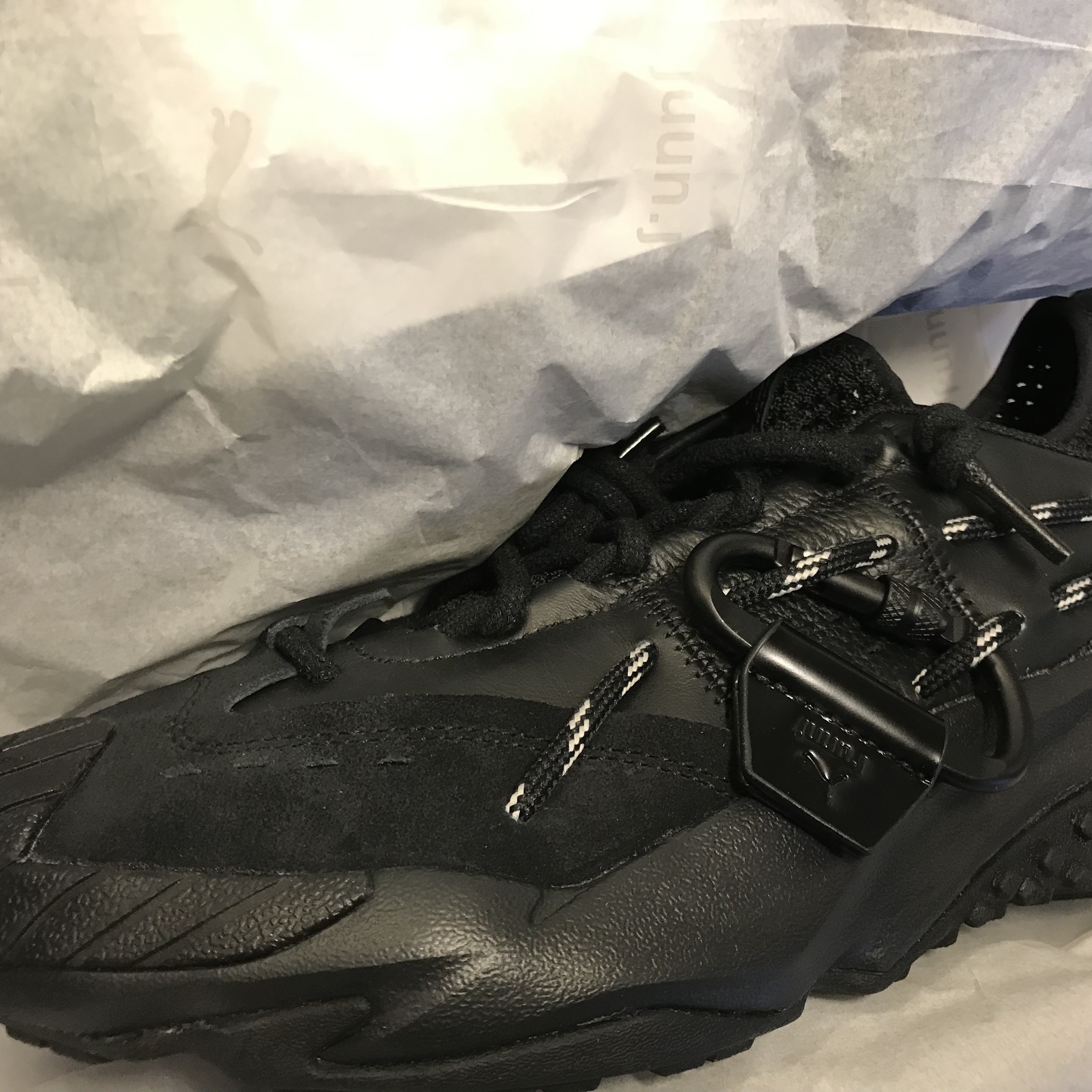 Puma x Juun.J Plexus Black 착용 스타일