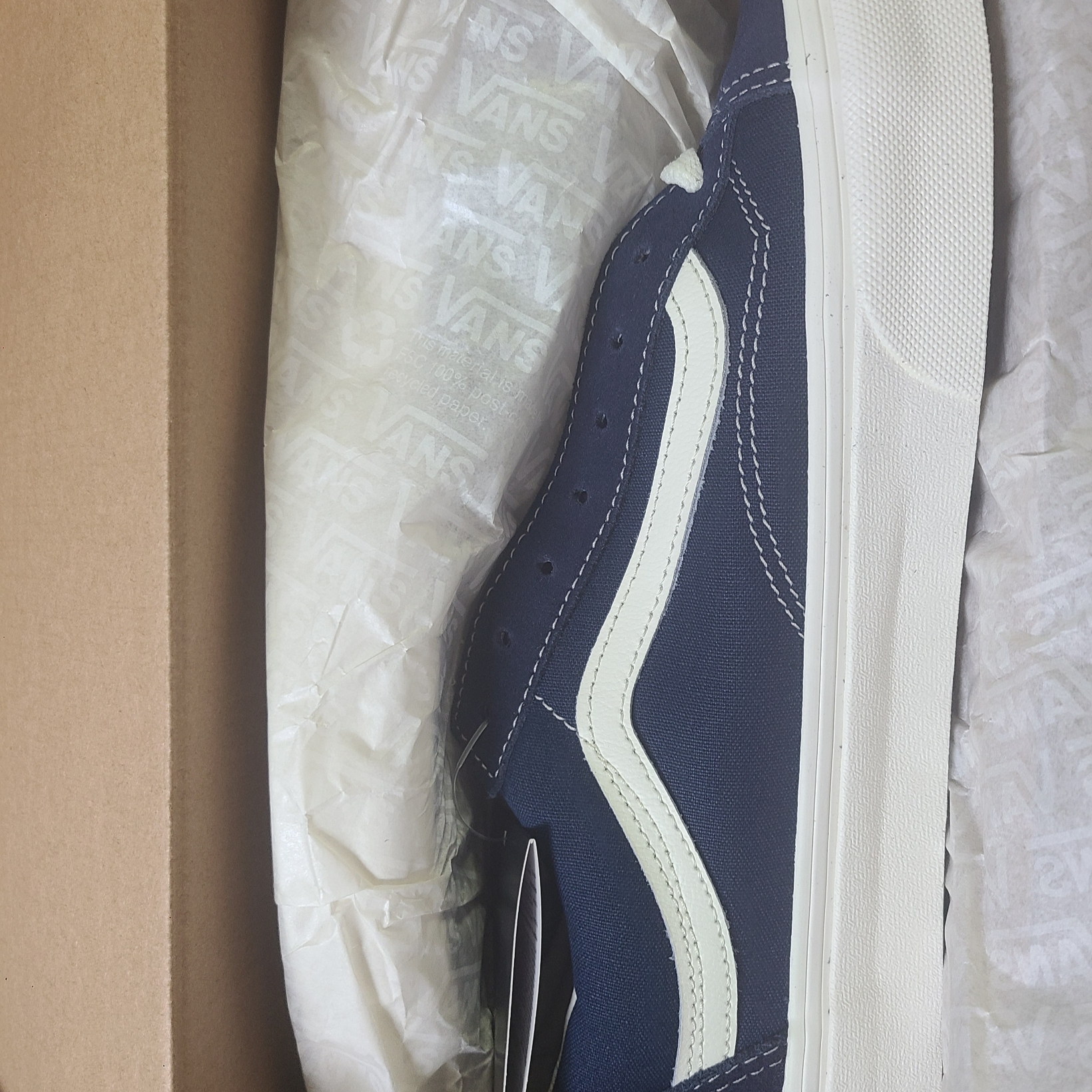 Vans Style 36 Suede Dress Blues 착용 스타일