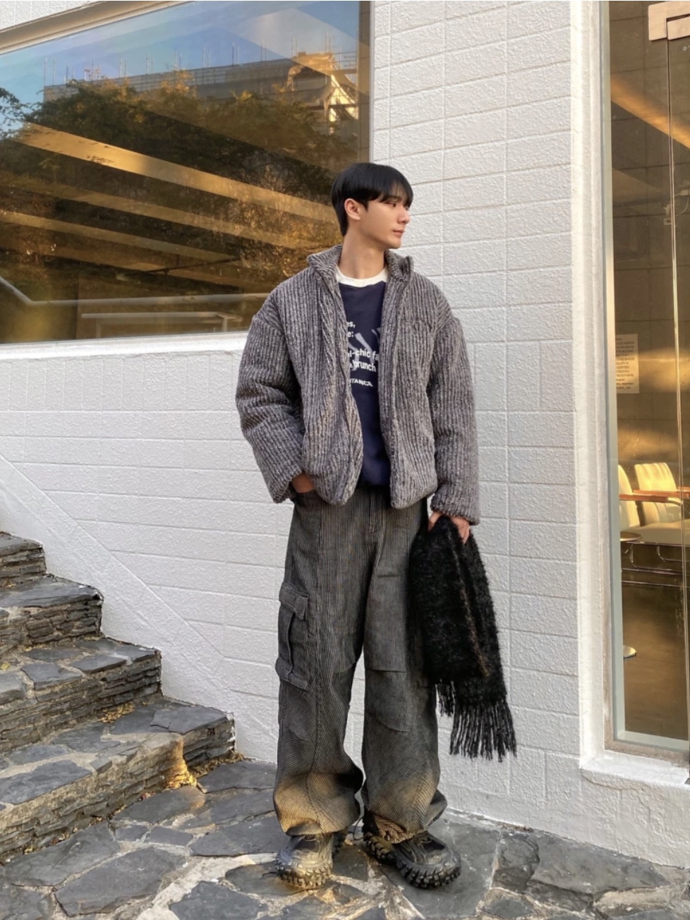 Balenciaga Defender Sneakers Black, Guidi 992X Horse Full Grain Leather Derby Black 착용 스타일 - 4