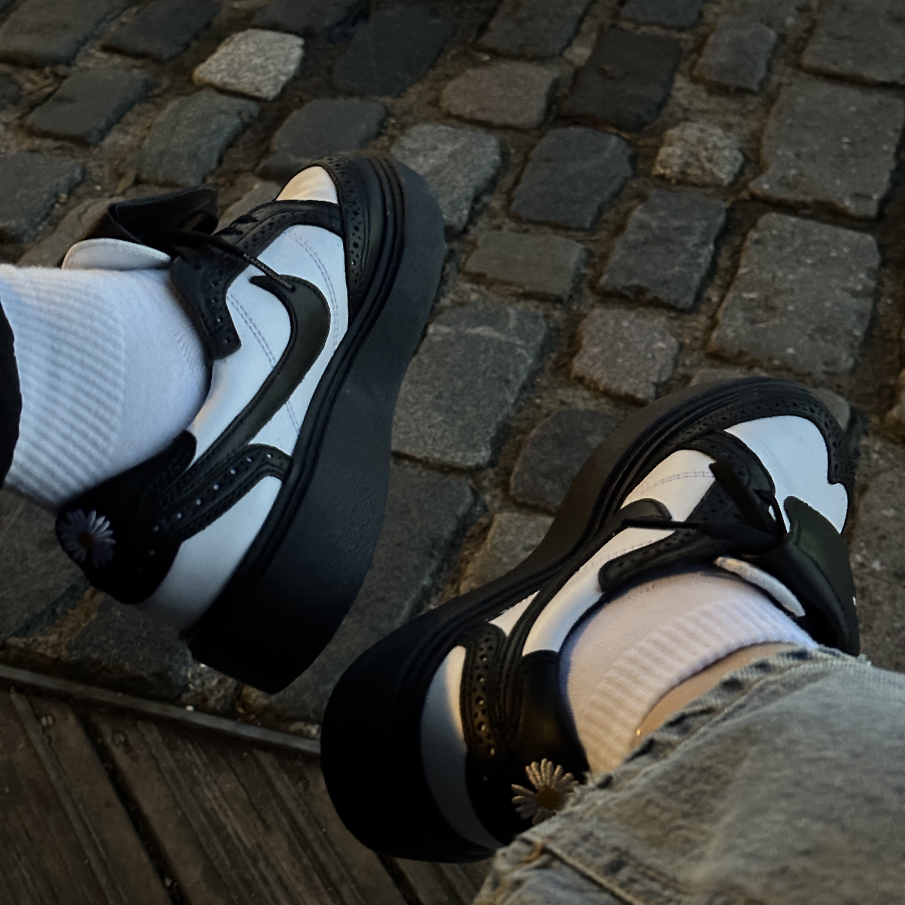 Nike x Peaceminusone Kwondo1 Black and White 착용 스타일