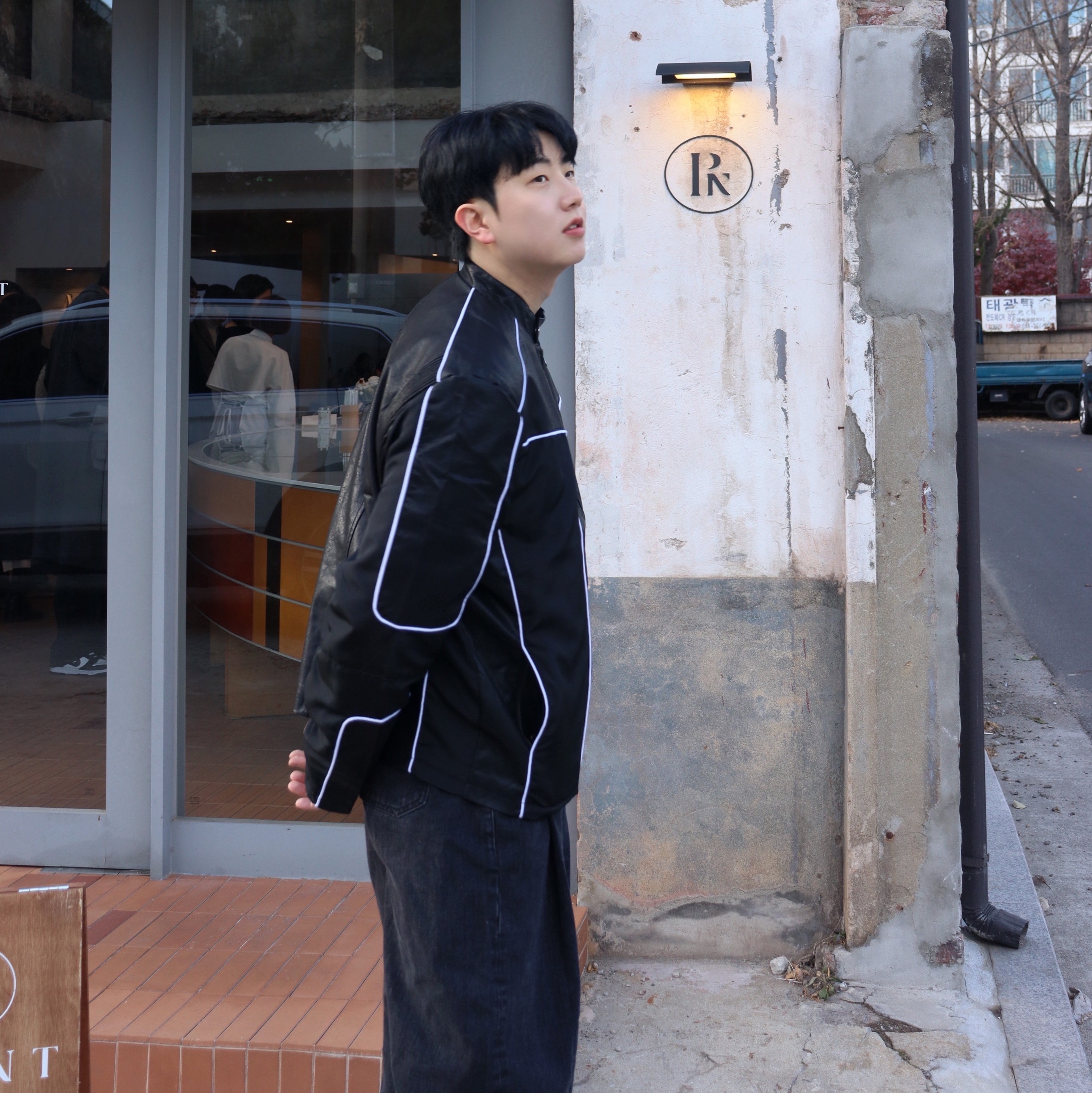 패션 MD 데일리룩 174/68 남자코디 추천님의 스타일 - 1