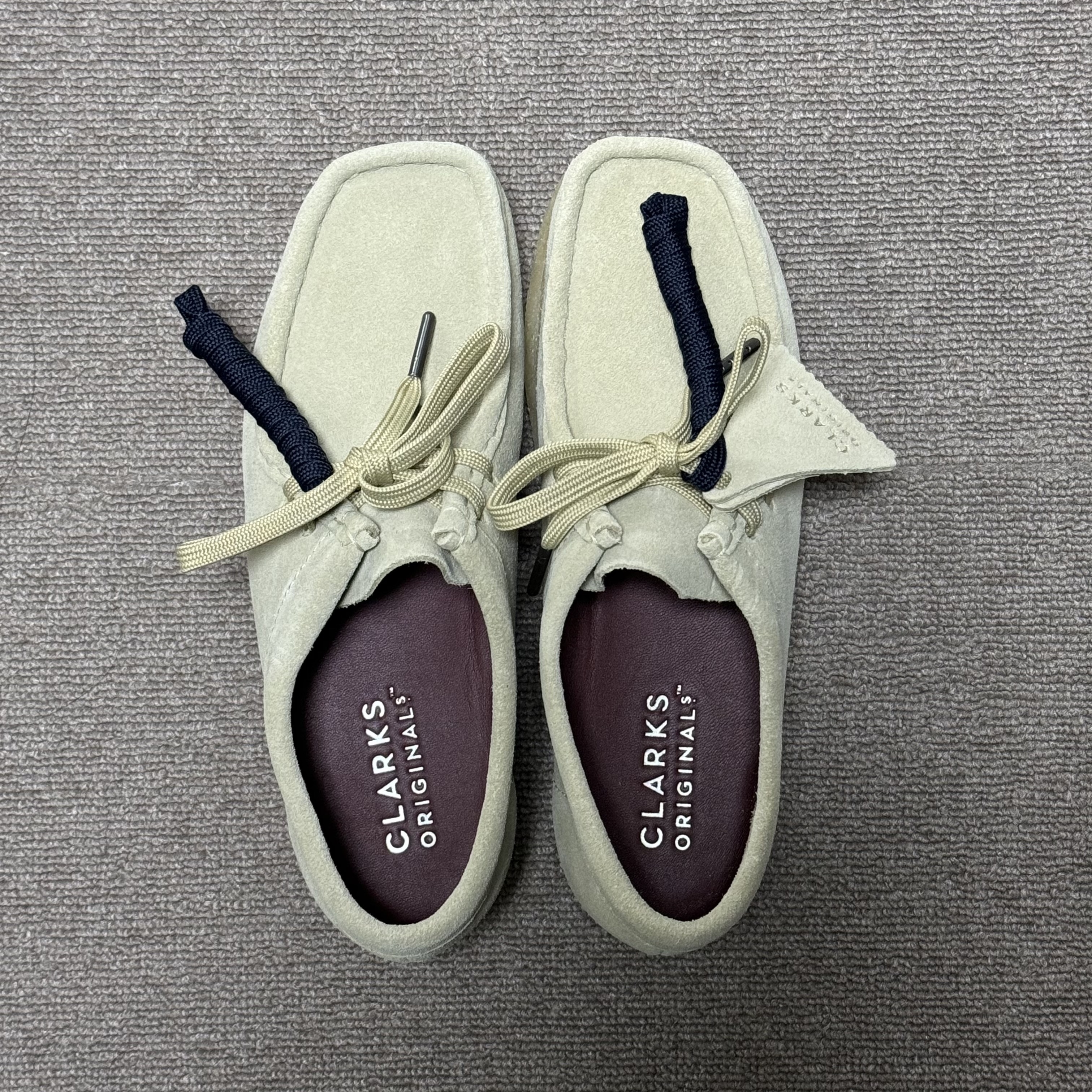 (W) Clarks Wallabee Maple Suede 착용 스타일