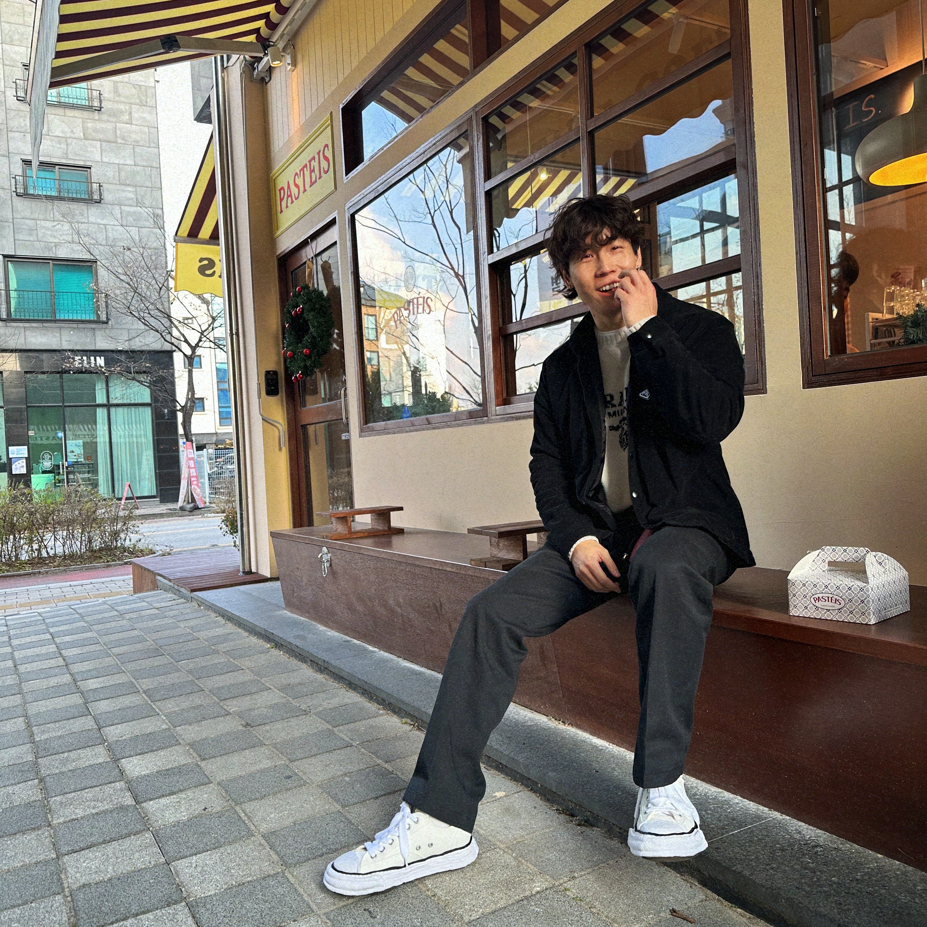 Maison Mihara Yasuhiro Peterson23 OG Sole Canvas Low-top Sneakers White 착용 스타일 - 2