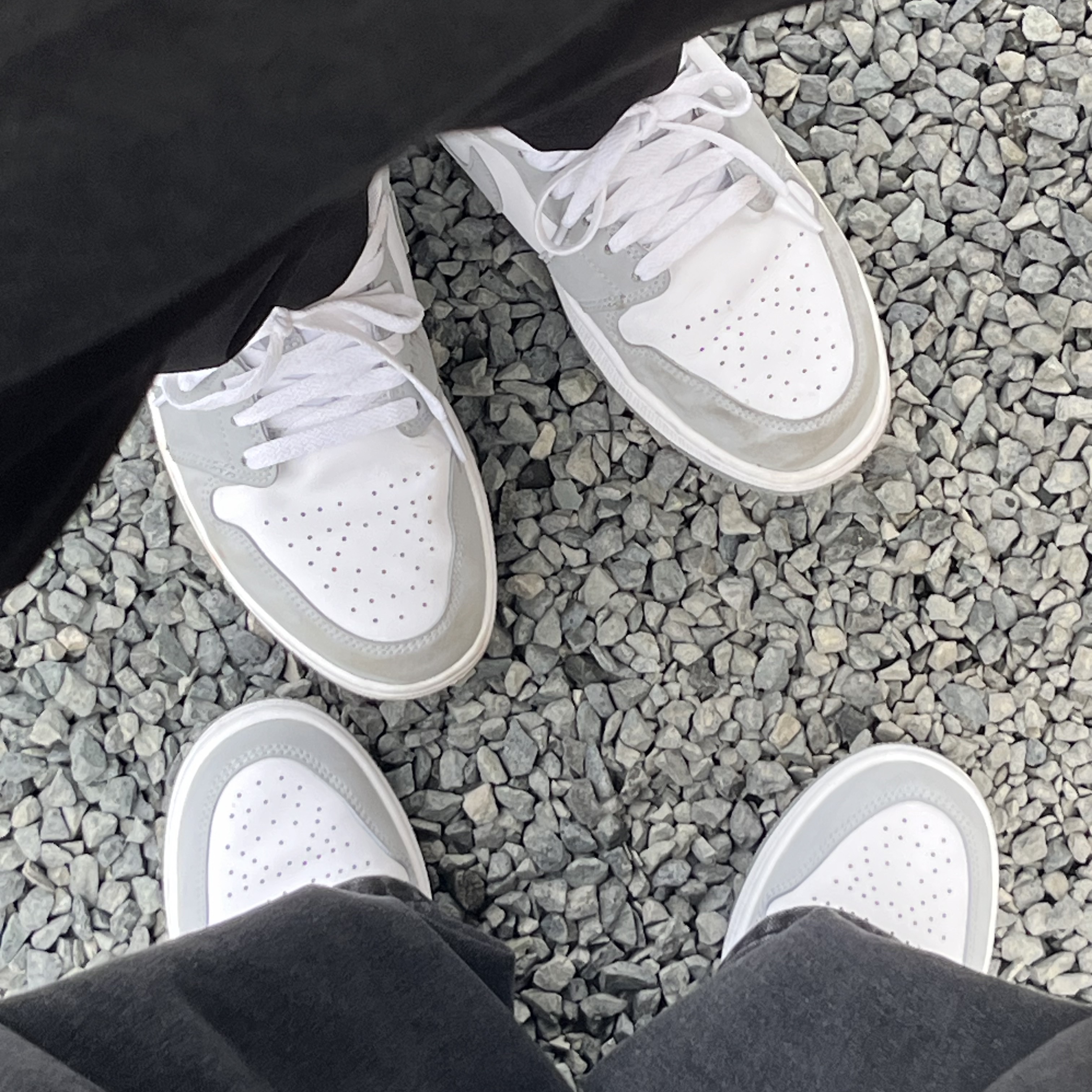 (W) Jordan 1 Low White Wolf Grey 착용 스타일