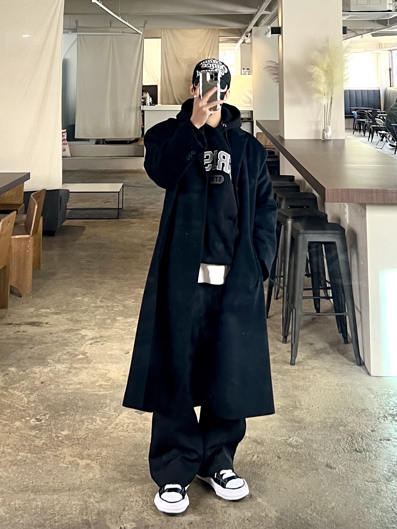 Maison Mihara Yasuhiro Peterson23 OG Sole Canvas Low-top Sneakers Black, Maison Mihara Yasuhiro Peterson OG Sole Canvas Low Sneakers Black 착용 스타일