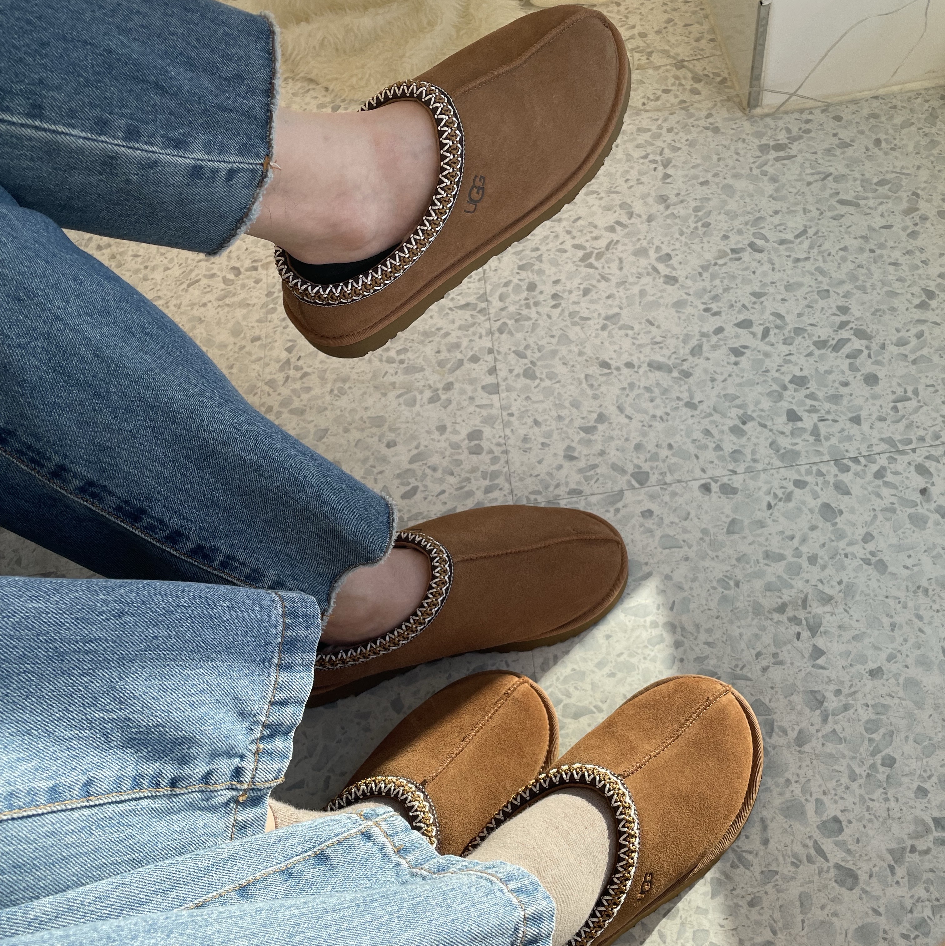 UGG Tasman Slipper Chestnut, (W) UGG Tasman Slipper Chestnut 착용 스타일