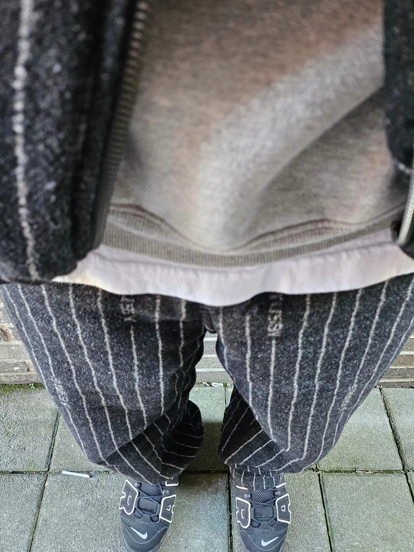 Nike Air More Uptempo Black White 2020, Nike x Stussy NRG Striped Wool Pants Black (DR4021-010) 착용 스타일 - 4