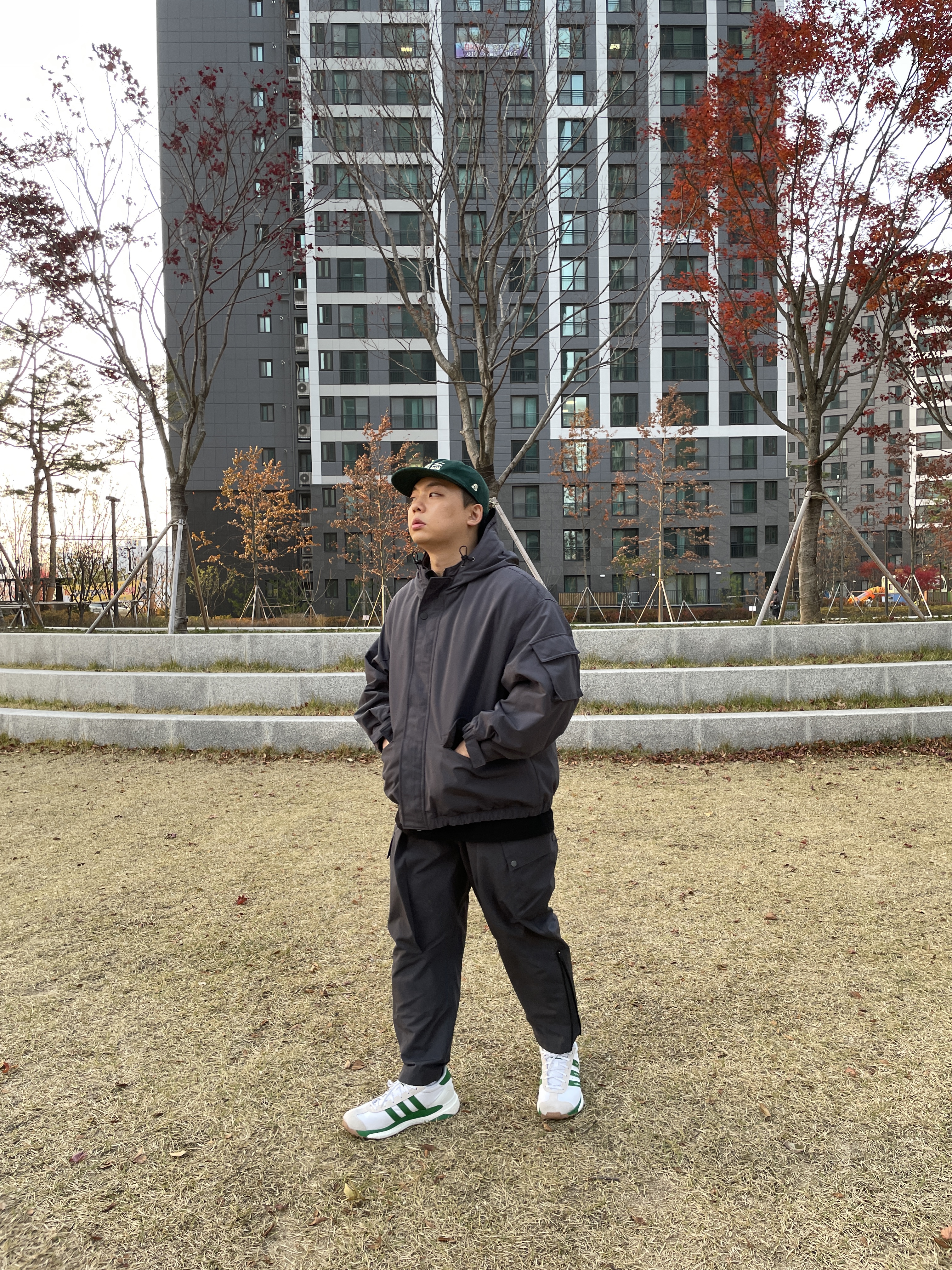Adidas x Human Made Country Free Hiker White Green 착용 스타일 - 2