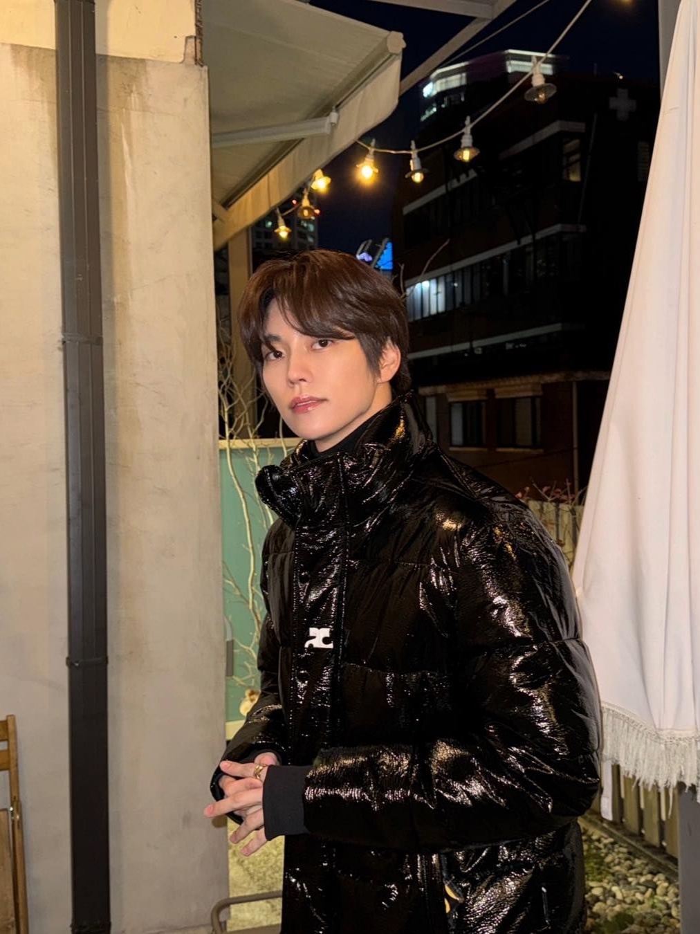 (W) Courreges Short Prism Nylon Puffer Black 착용 스타일 - 7