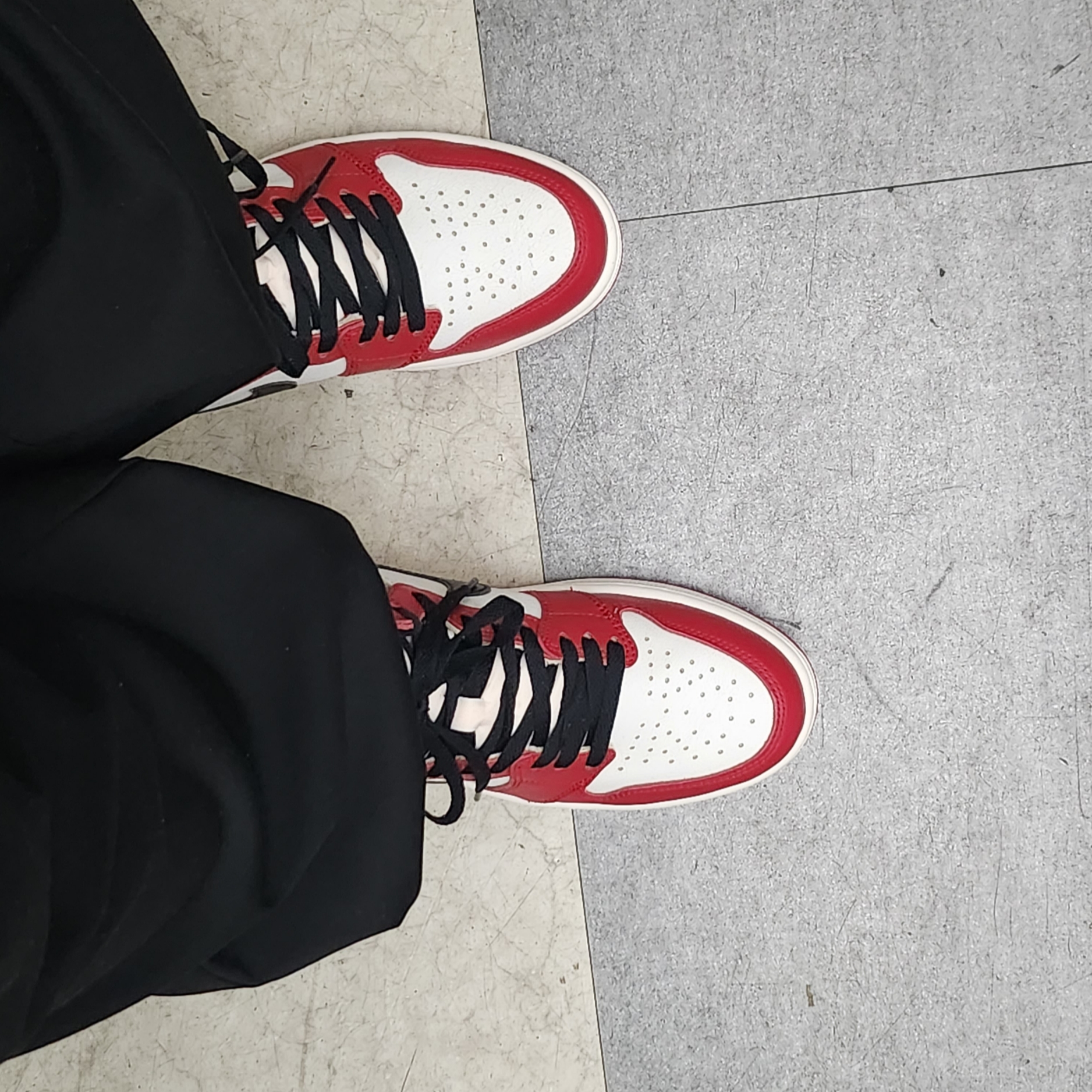 Jordan 1 Retro High OG Chicago 2022 착용 스타일 - 3