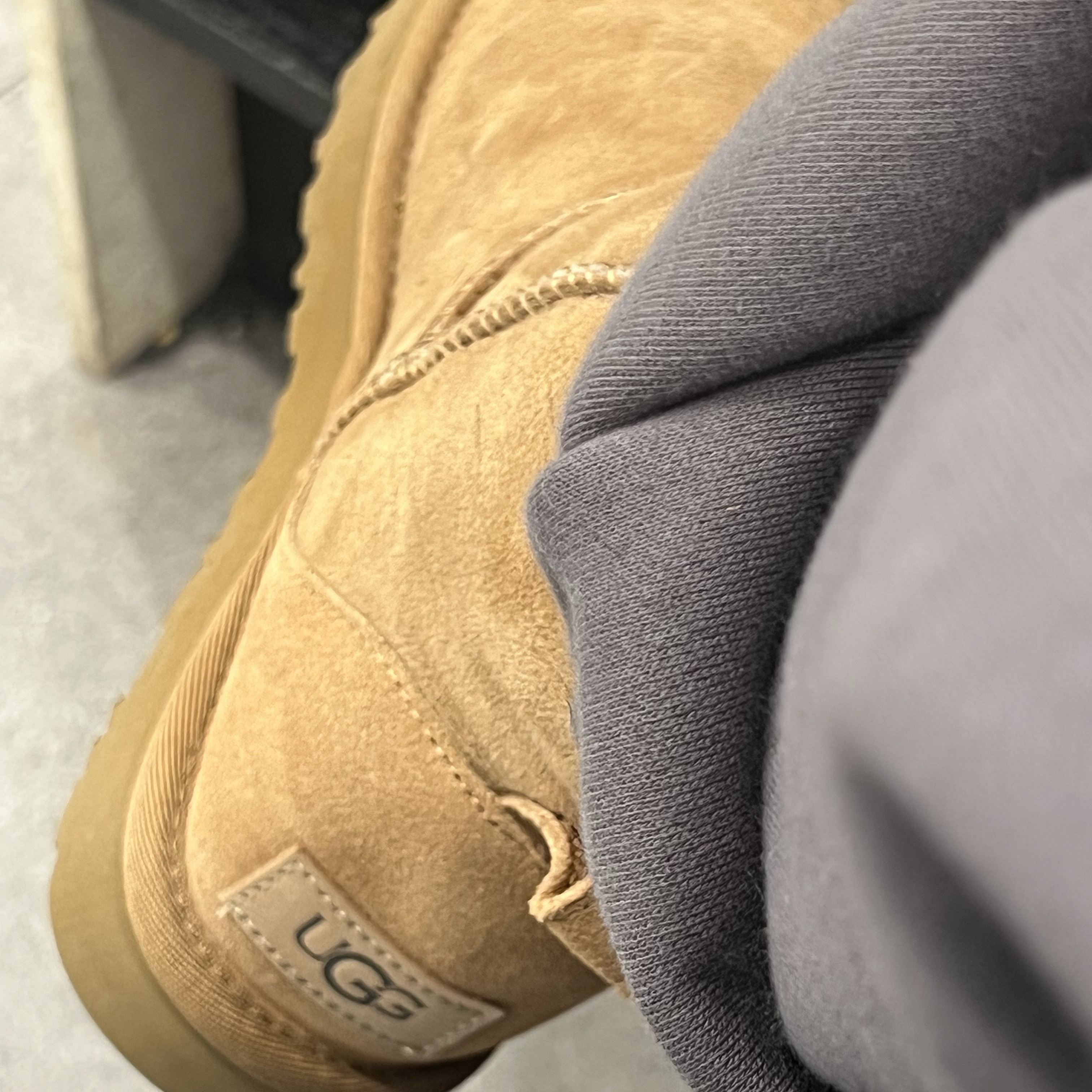 (W) UGG Classic Mini II Boots Chestnut 착용 스타일