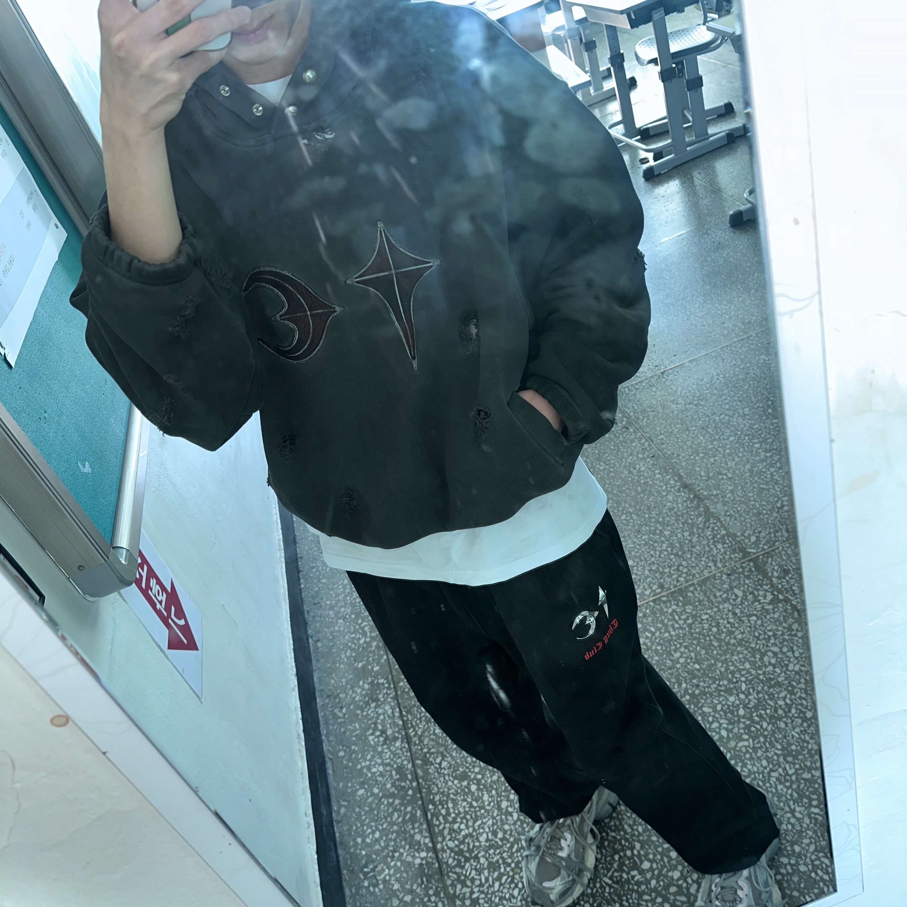 Thug Club Rock Hoodie Gray, Thug Club TC Jogger Pants Black Ver. 1 착용 스타일