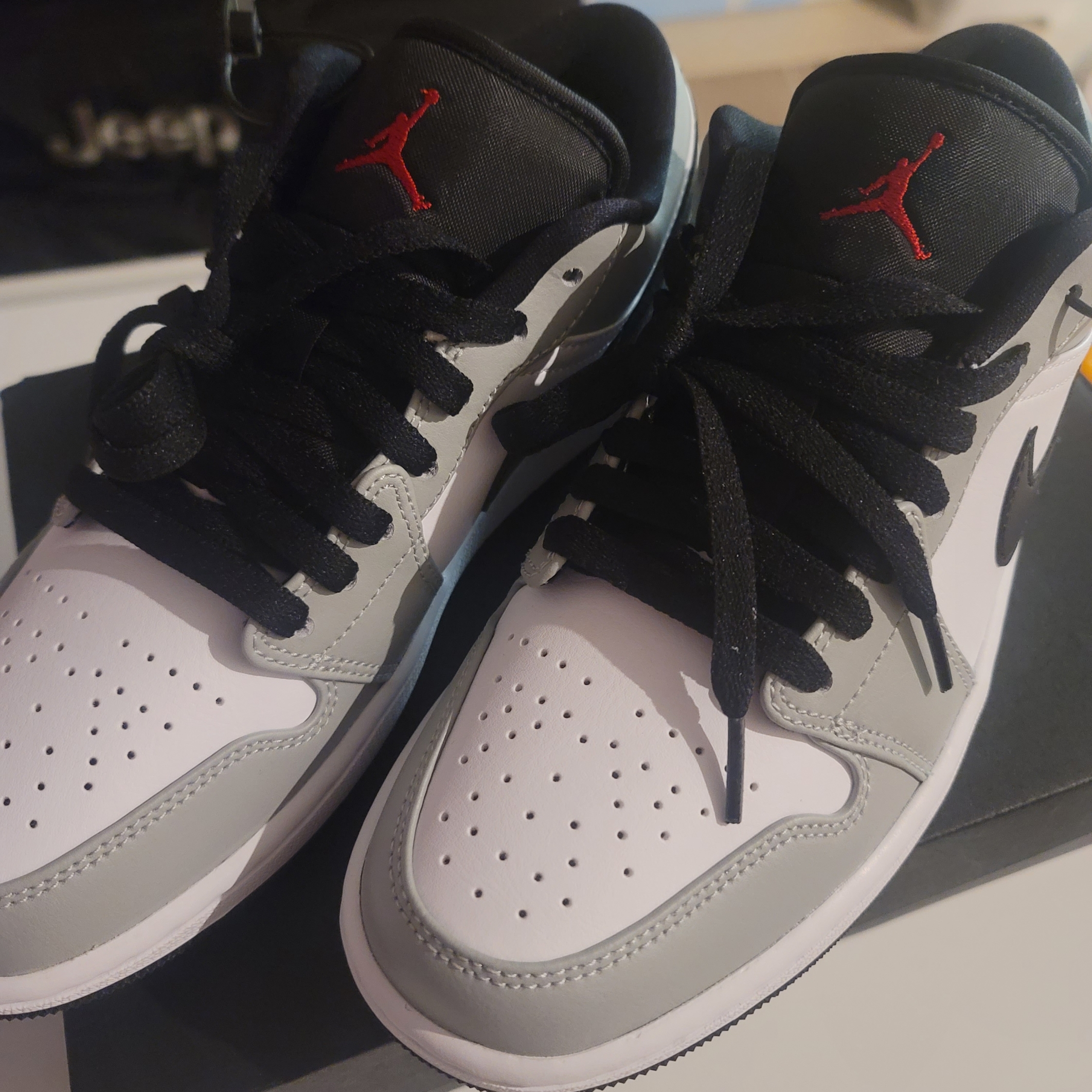 Jordan 1 Low Light Smoke Grey 착용 스타일 - 1