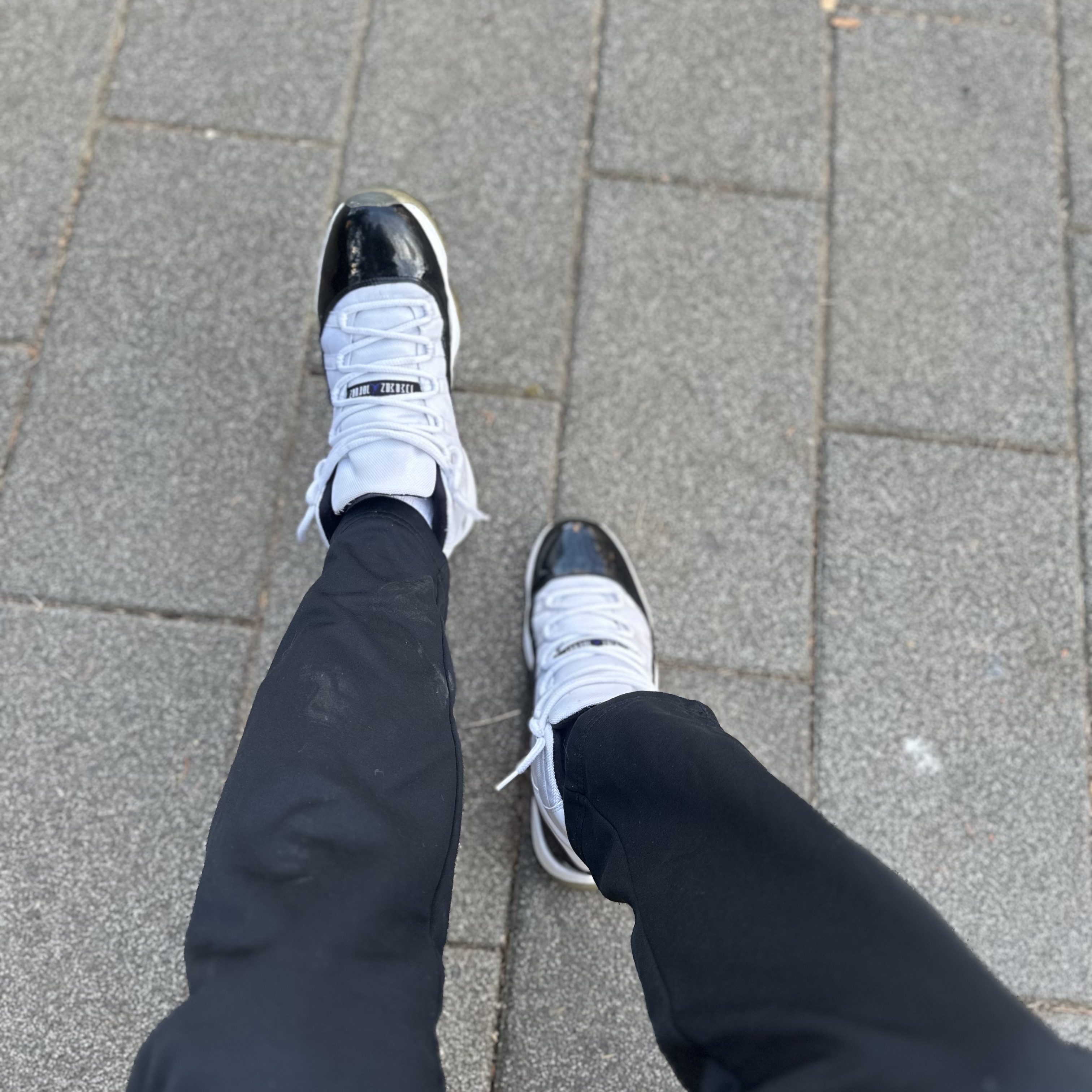 Jordan 11 Retro Concord 2011 착용 스타일 - 1