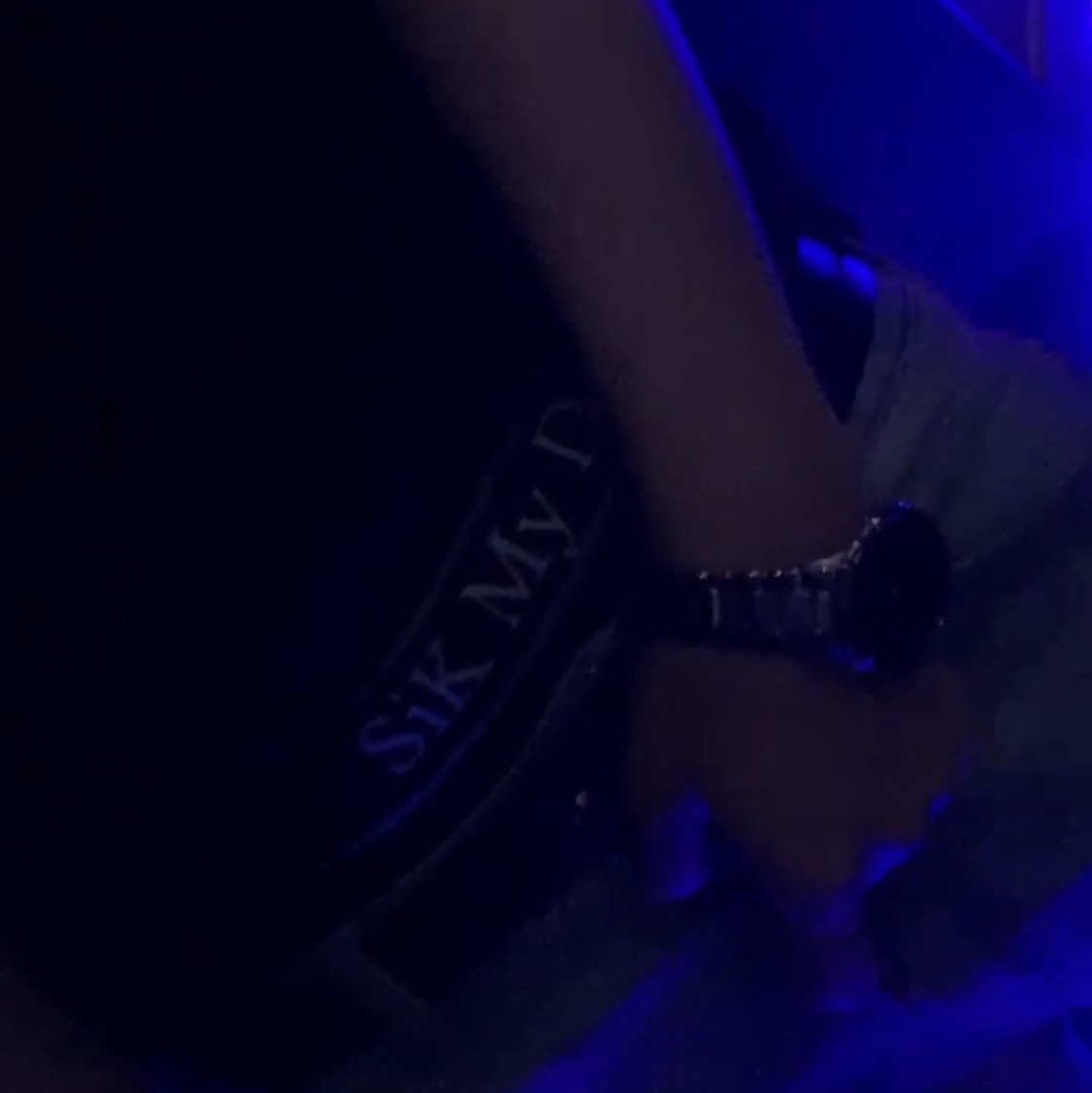 Sik-K Sik My Dick Black 착용 스타일 - 1