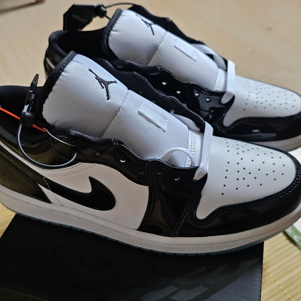 Jordan 1 Low SE Concord 착용 스타일 - 2
