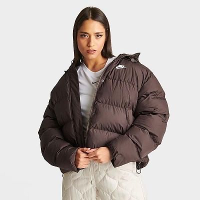 (W) Nike NSW Therma-Fit Metro Puffer Loose Hooded Jacket Baroque Brown 착용 스타일