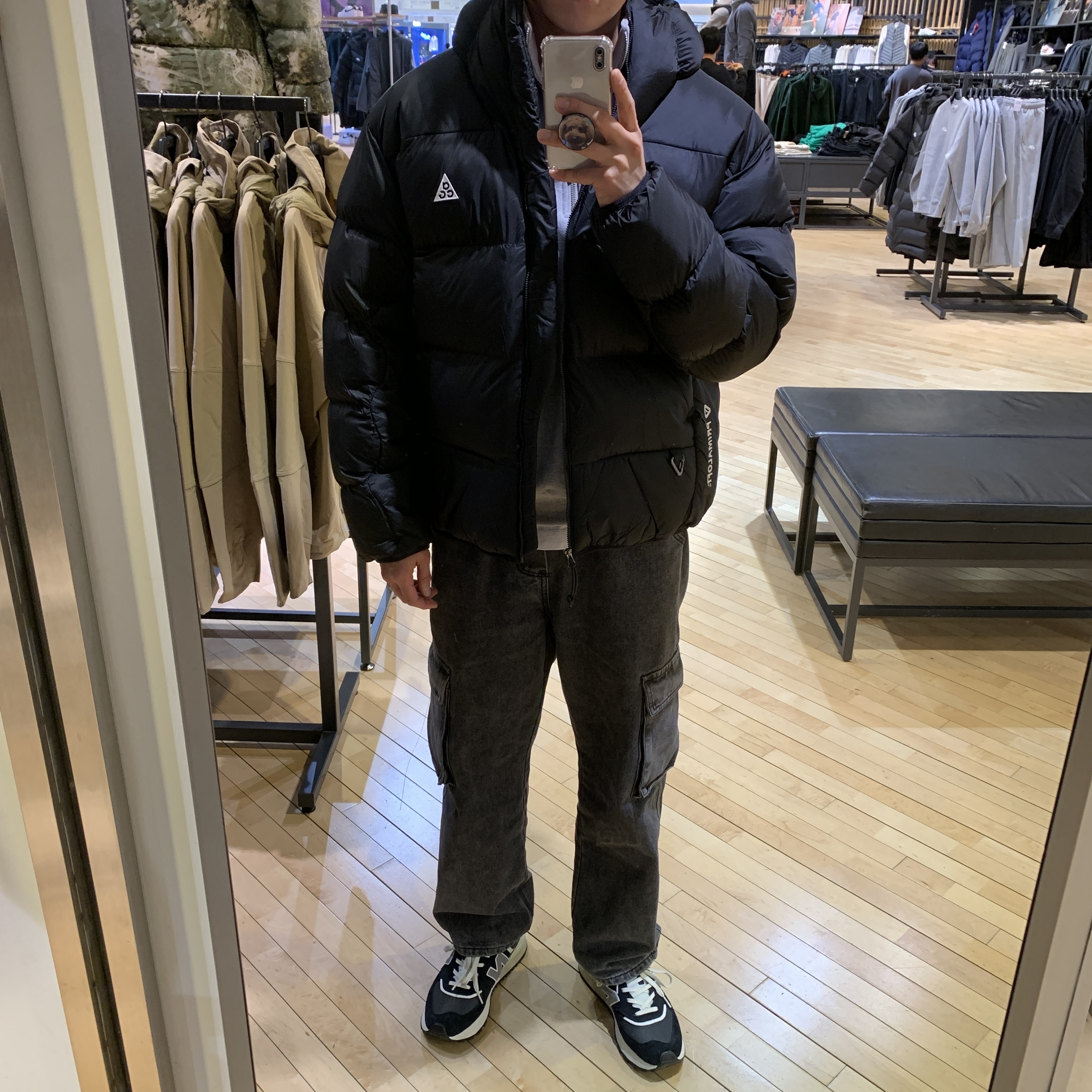 Nike ACG Therma-Fit ADV Lunar Lake Puffer Jacket Black - Asia, New Balance 574 Legacy Black 착용 스타일 - 2