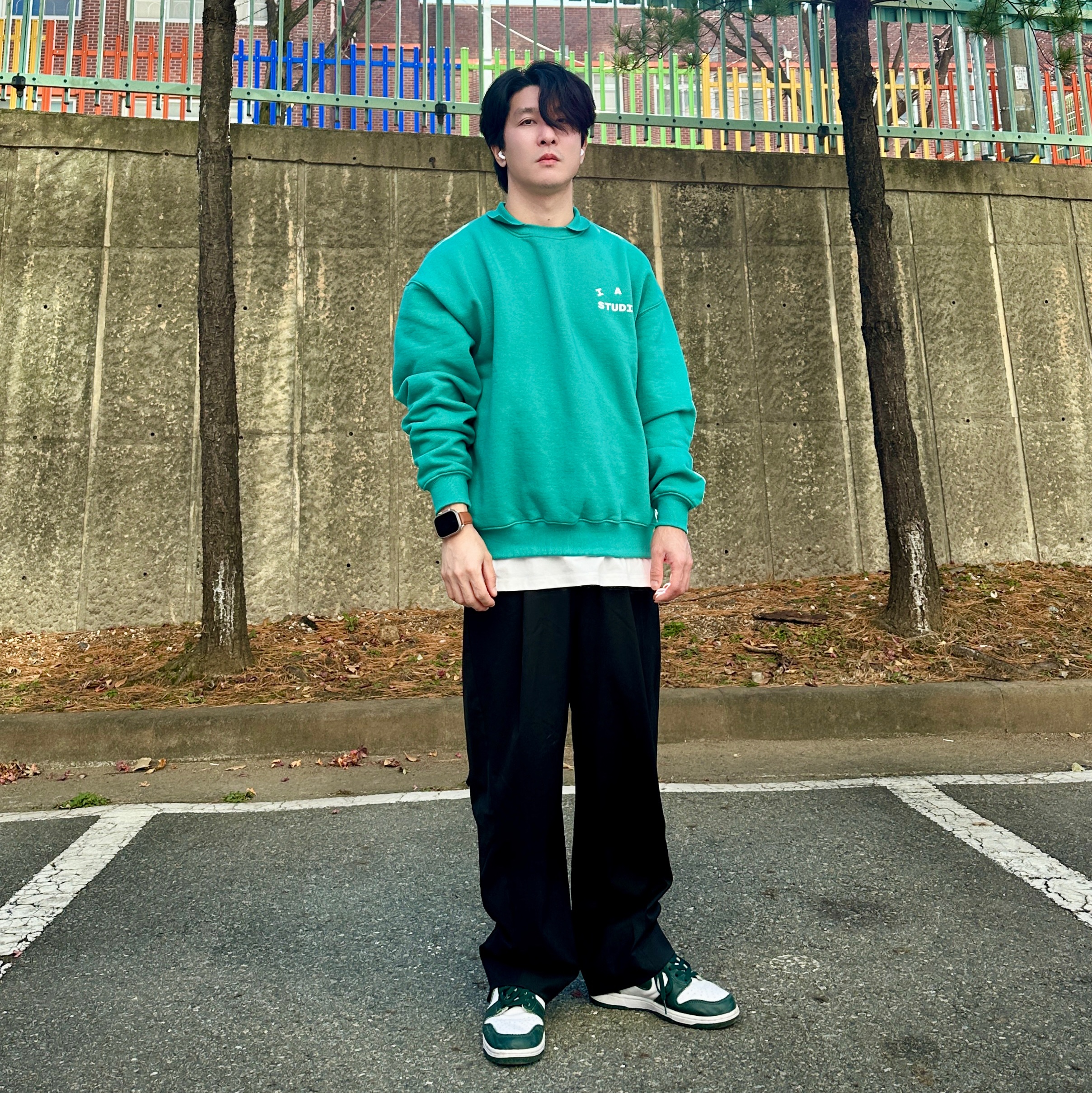 IAB Studio Rugby Sweatshirt Mint - The Hyundai Seoul Exclusive, Zara x Ader Error Tapered Trousers Black 착용 스타일 - 1