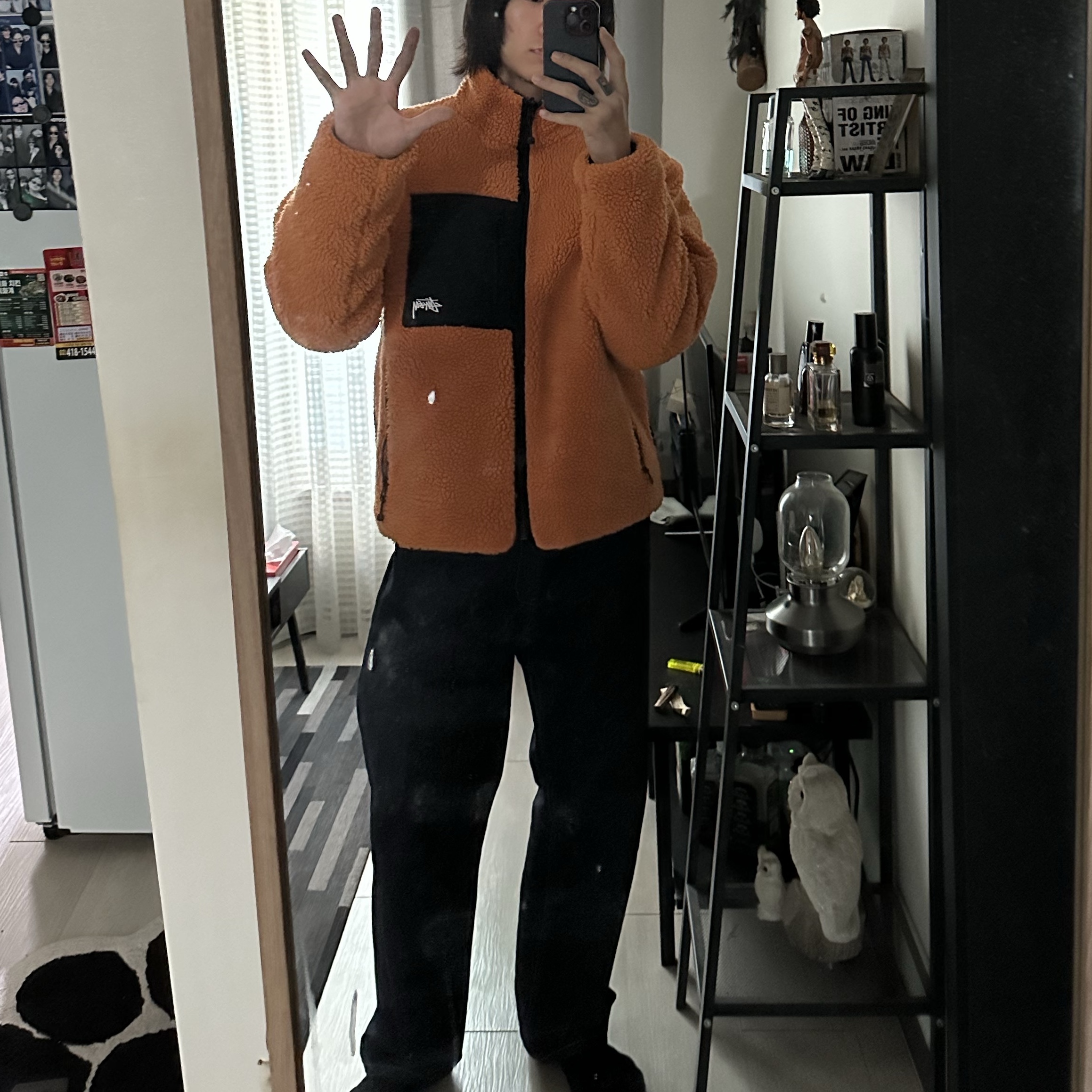 Stussy 8 Ball Sherpa Jacket Orange, Salomon RX Snow Moc 2 ADV Kangaroo 착용 스타일 - 4