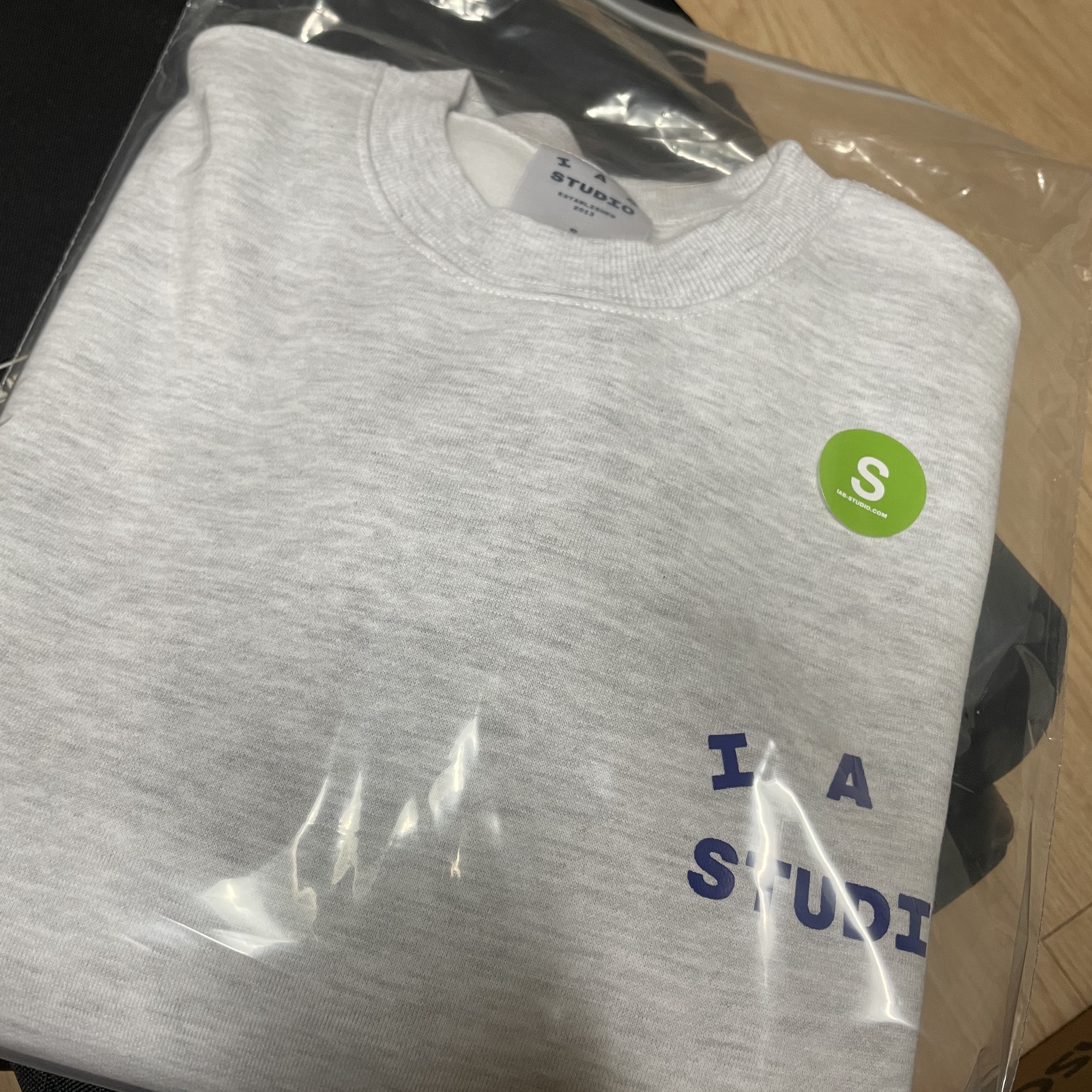 IAB Studio Sweatshirt Light Gray - 23FW 착용 스타일