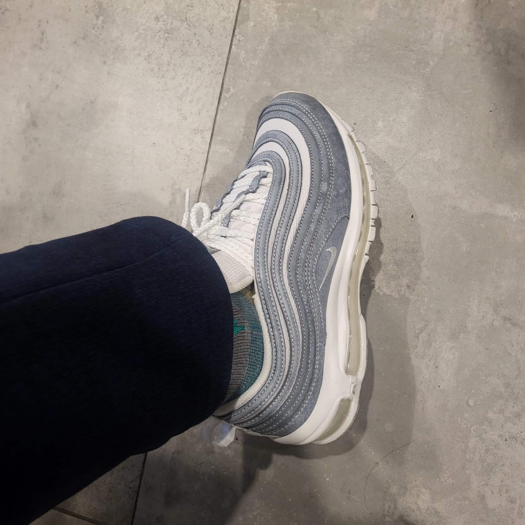 Nike x Comme des Garcons Air Max 97 Glacier Grey 착용 스타일 - 1
