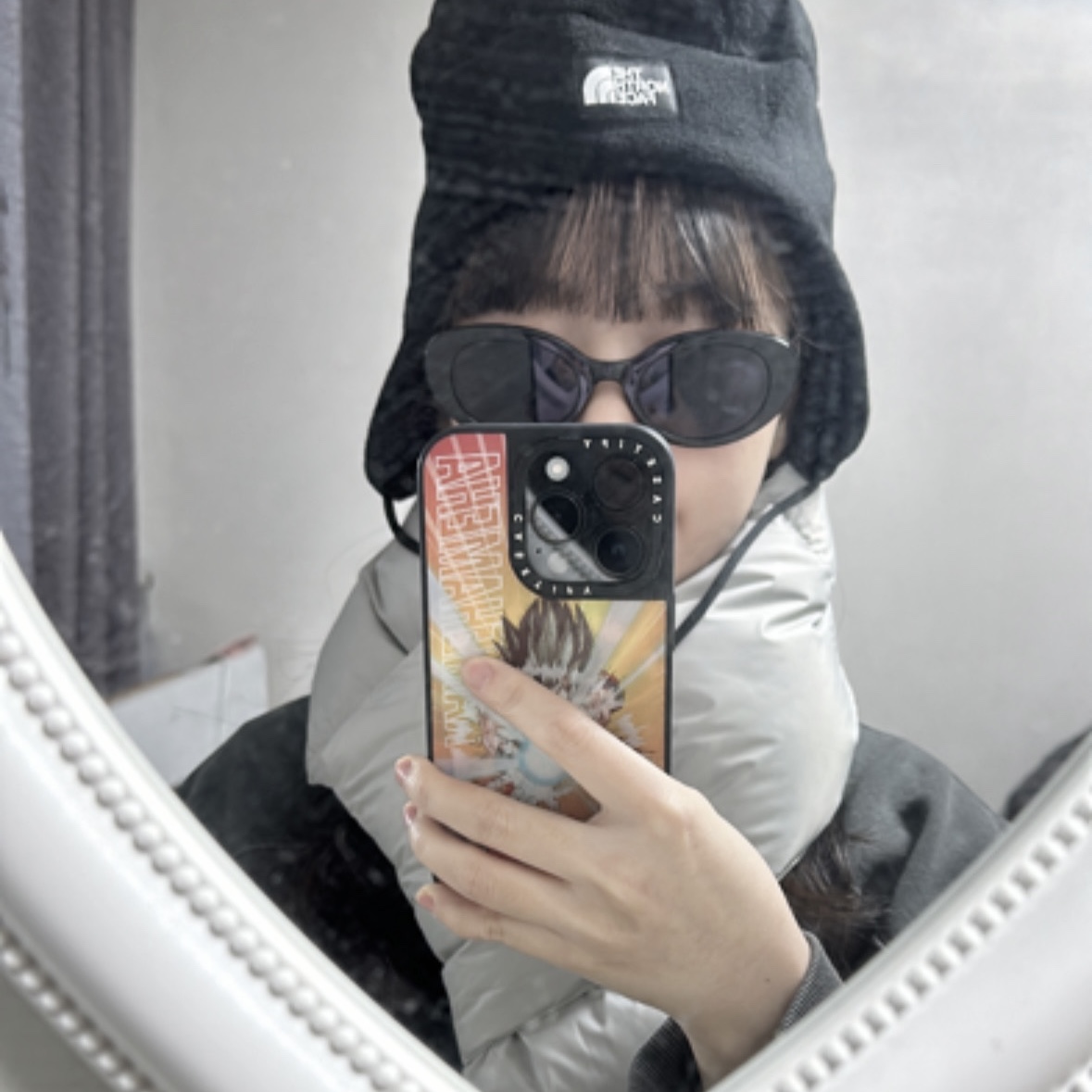 The North Face Fleece Earmuff Beanie Black 착용 스타일