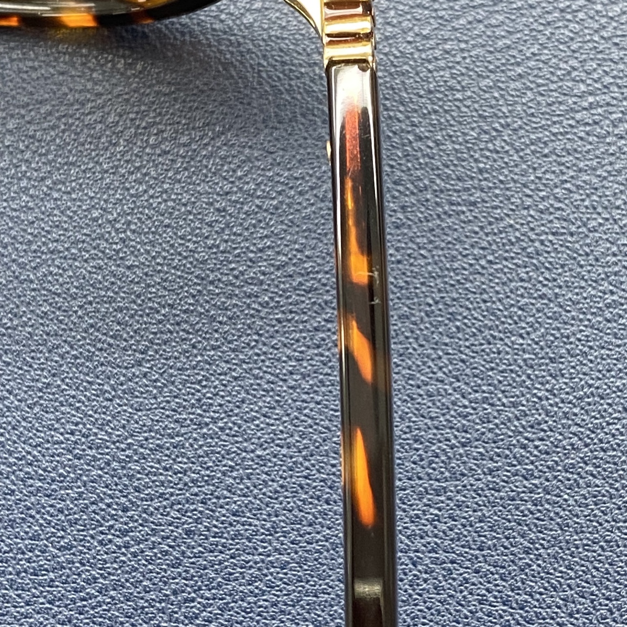 (W) Miu Miu Regard sunglasses Blue Lenses Honey Tortoiseshell Acetate Alternative fit 착용 스타일 - 10