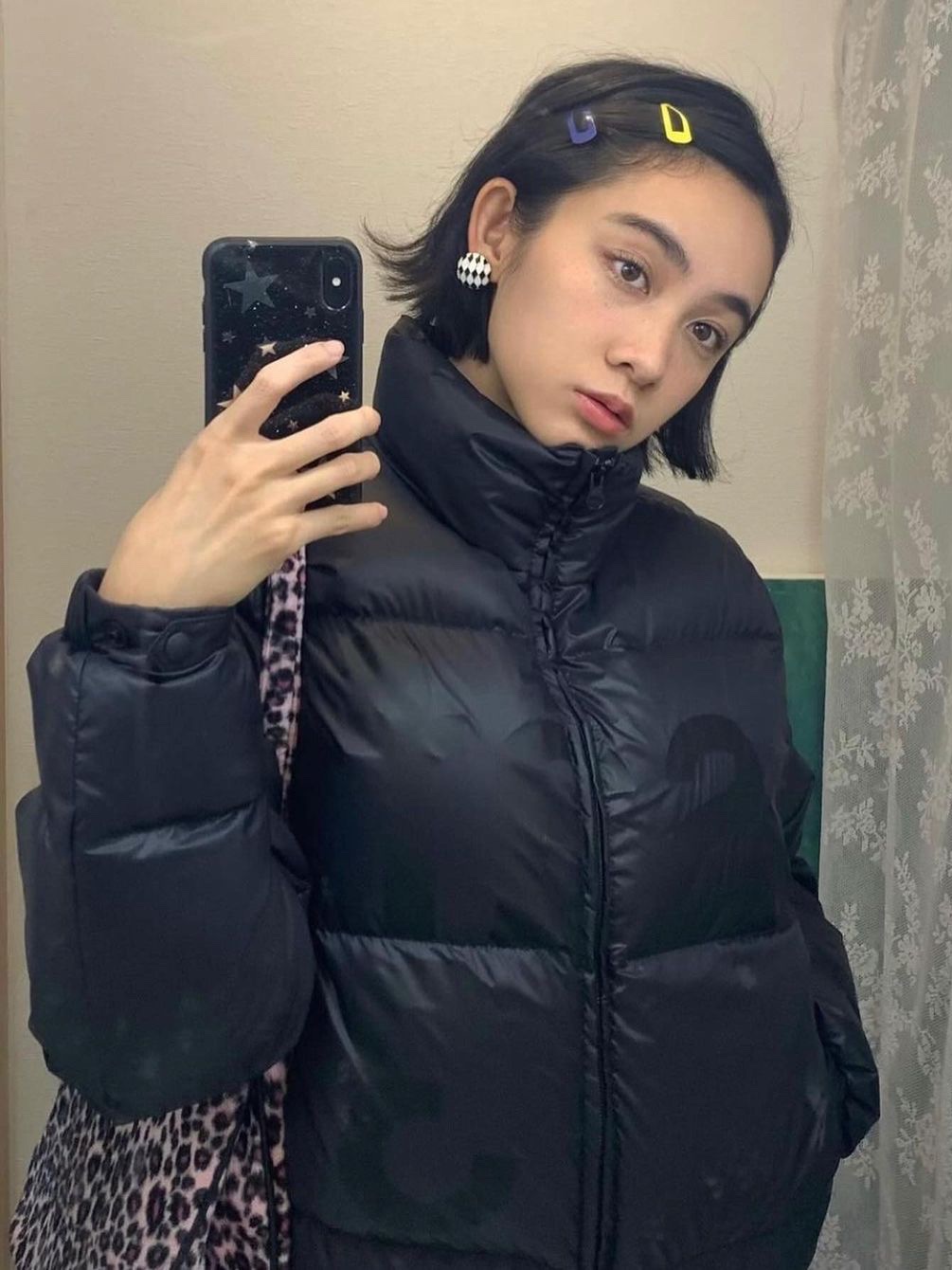 [KREAM 단독] Safarispot Women 1/2 Basic Safari Down Jacket Black, [KREAM 단독] Safarispot Basic Safari Down Jacket Black 착용 스타일